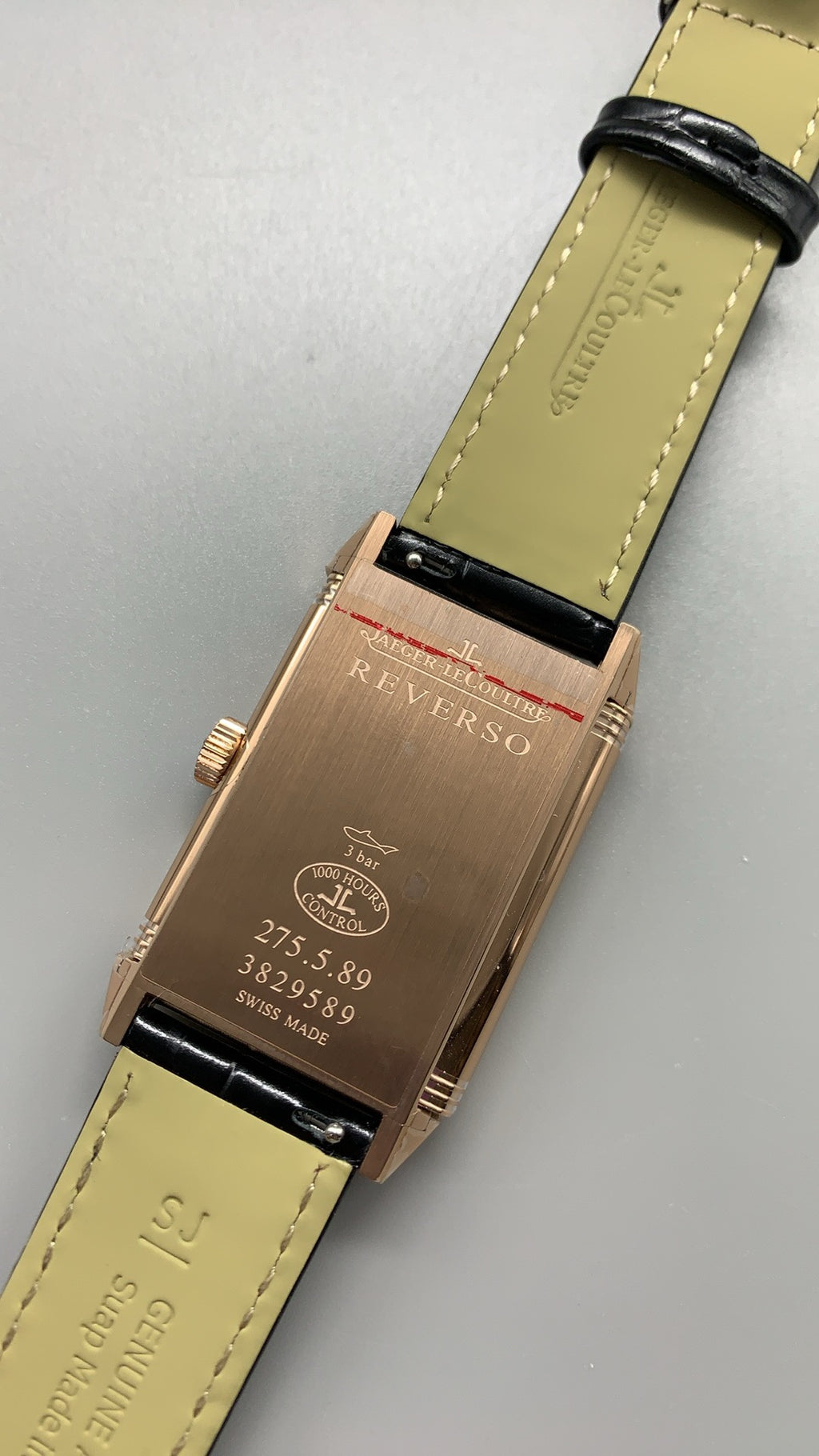 Jaeger-LeCoultre Reverso Tribute Small Seconds | 45.6×27.4MM | ตัวเรือนสแตนเลสสตีล | หน้าปัดสีเขียว | สายหนังจระเข้สีเขียว | กลไกไขลาน Cal.822/2