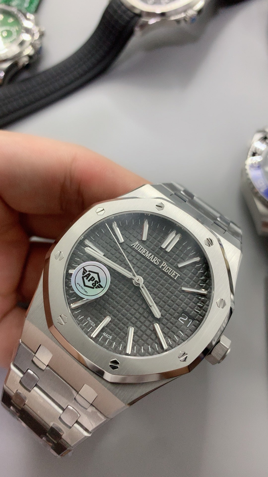 Audemars Piguet Royal Oak 15510ST | 41MM | ตัวเรือนสแตนเลสสตีล | หน้าปัดสีเทา | กลไกอัตโนมัติ Cal.4302