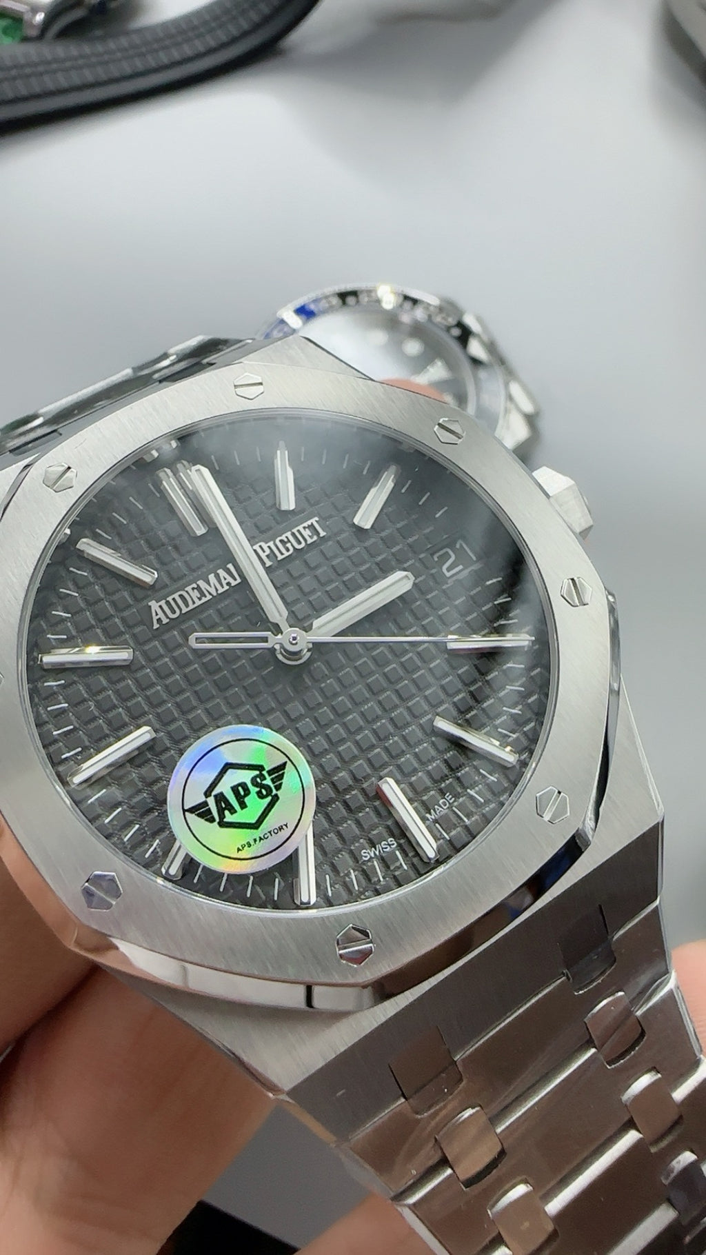 Audemars Piguet Royal Oak 15510ST | 41MM | ตัวเรือนสแตนเลสสตีล | หน้าปัดสีเทา | กลไกอัตโนมัติ Cal.4302