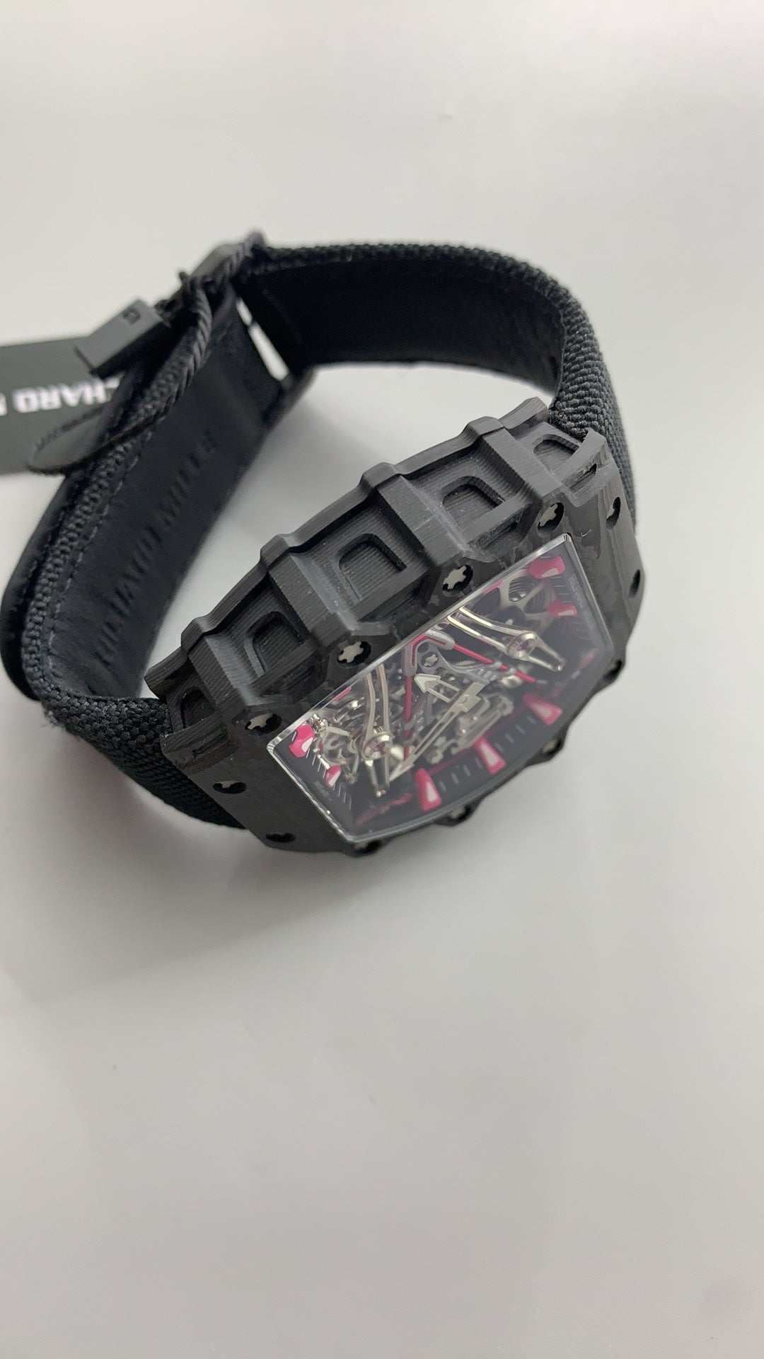 Richard Mille RM38-02 | 42MM | ตัวเรือนคาร์บอนไฟเบอร์ TPT + โครงไทเทเนียม | หน้าปัดสเกเลตัน | กลไกไขลานมือ Flying Tourbillon