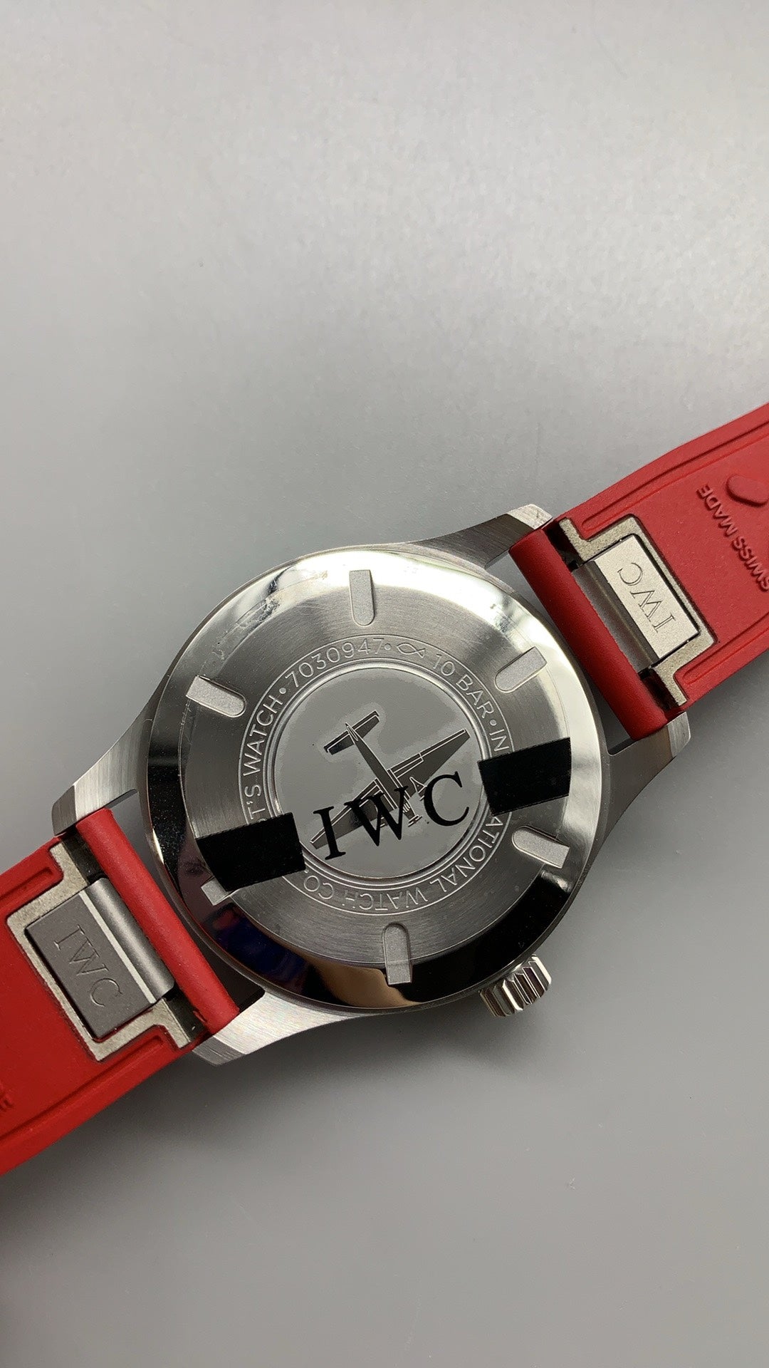 IWC Pilot’s Watch Mark XX | 40MM | หน้าปัดสีขาว | สายหนังลูกวัวสีดำ