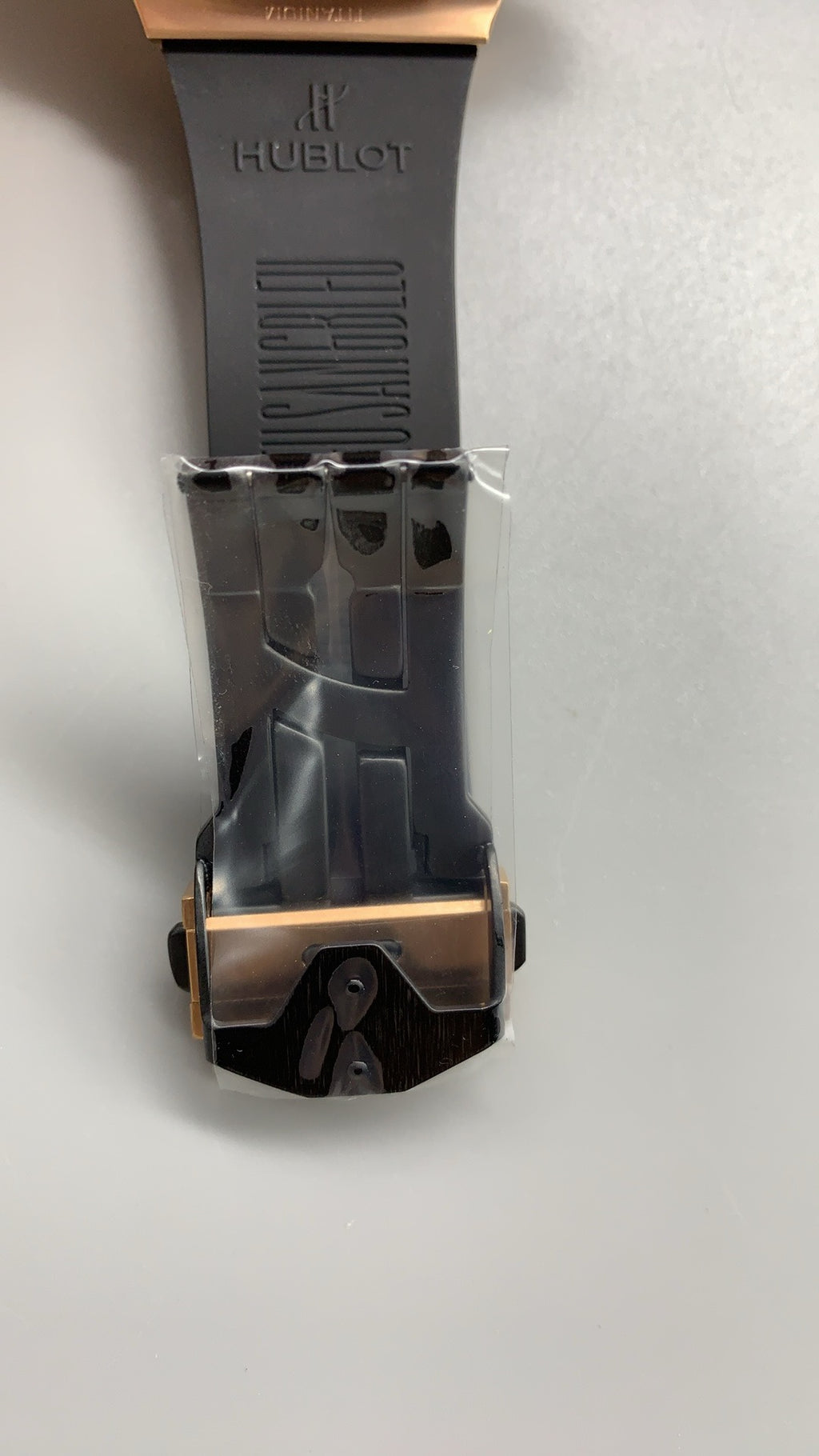 Hublot Big Bang Unico II Sang Bleu | 44MM | ตัวเรือนไทเทเนียม | หน้าปัดสเกเลตันลายเรขาคณิต | จับเวลา Chronograph | กลไกอัตโนมัติ HUB1280