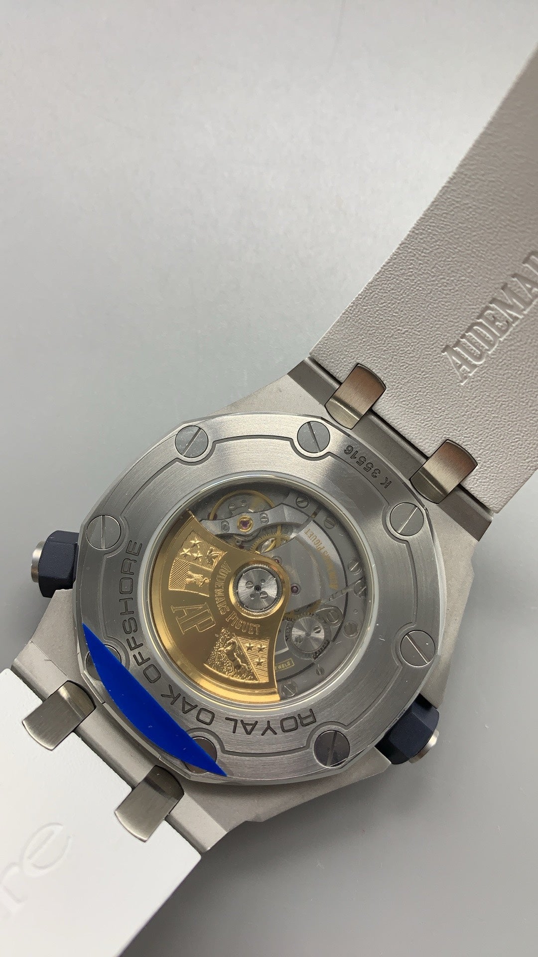 Audemars Piguet Royal Oak Offshore Diver 15710ST | 42MM | ตัวเรือนสแตนเลสสตีล | หน้าปัดสีคลาสสิก | กลไกอัตโนมัติ Cal.3120