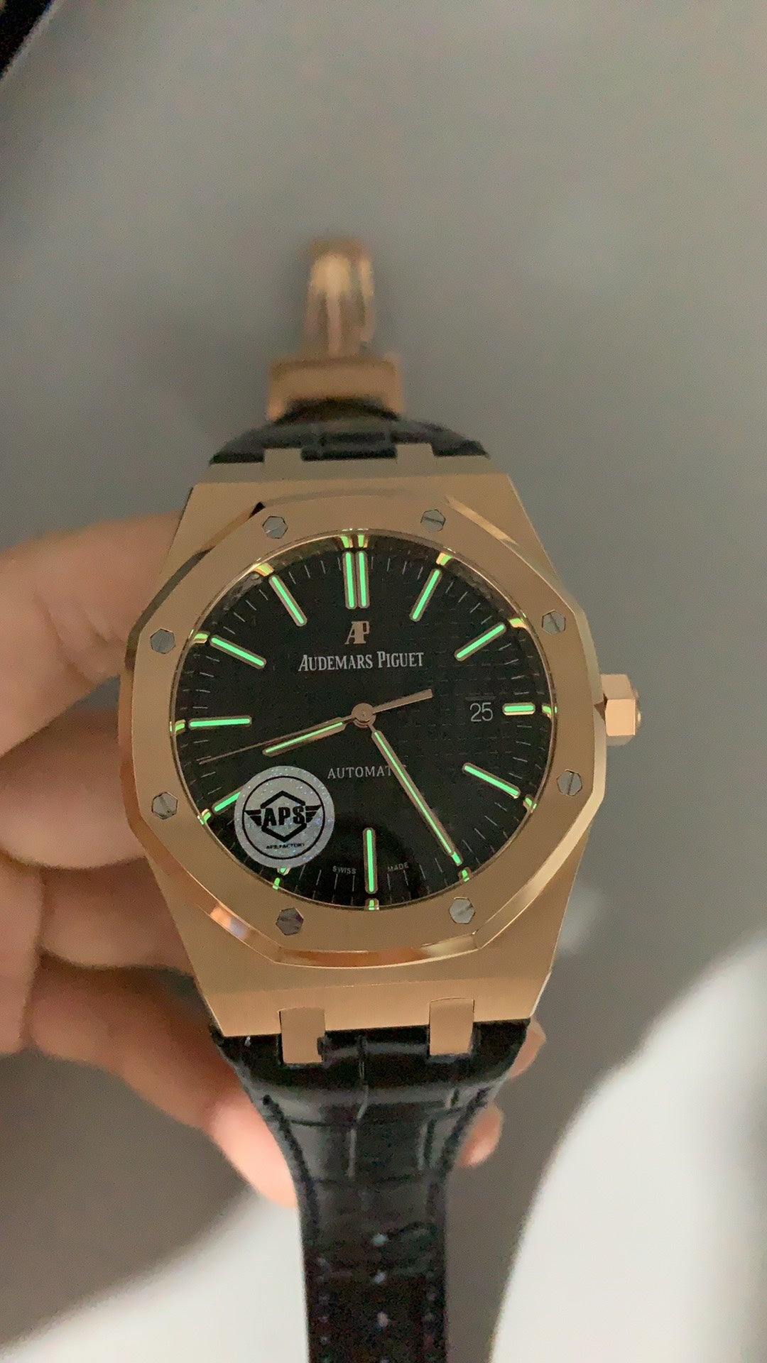 Audemars Piguet Royal Oak 15400ST | 41MM | ตัวเรือนสแตนเลสสตีล | หน้าปัดสีคลาสสิก | สายหนัง | กลไกอัตโนมัติ Cal.3120