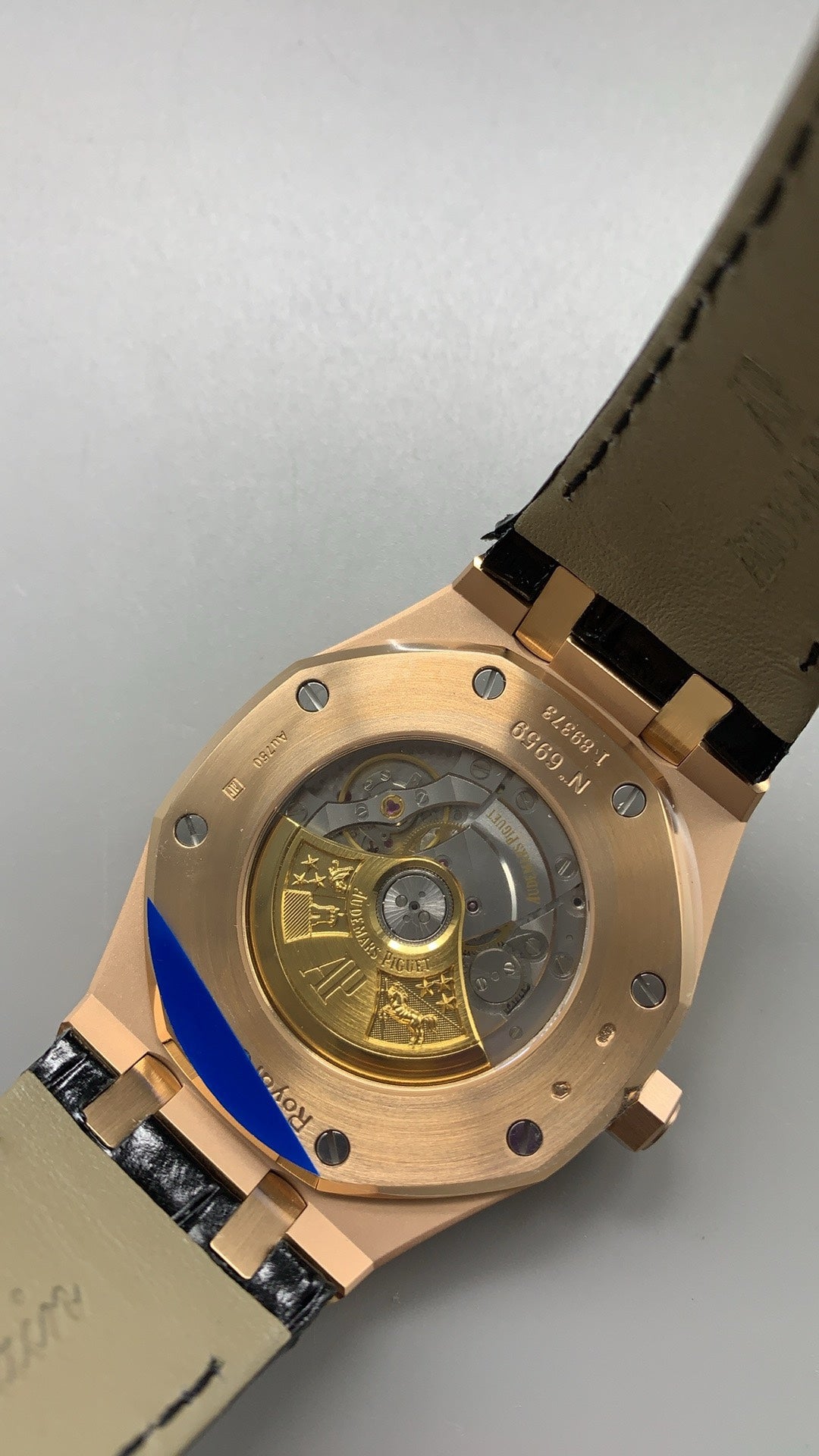 Audemars Piguet Royal Oak 15400ST | 41MM | ตัวเรือนสแตนเลสสตีล | หน้าปัดสีคลาสสิก | สายหนัง | กลไกอัตโนมัติ Cal.3120