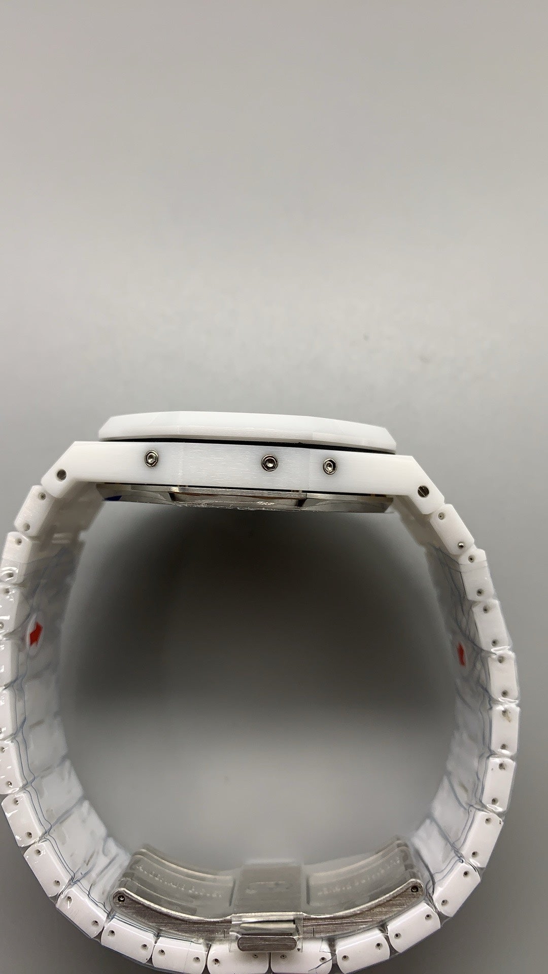 Audemars Piguet Royal Oak Perpetual Calendar 26579CB | 41MM | ตัวเรือนเซรามิกสีขาว | หน้าปัดสีน้ำเงิน | ปฏิทินถาวร (Perpetual Calendar) | กลไกอัตโนมัติ Cal.5134