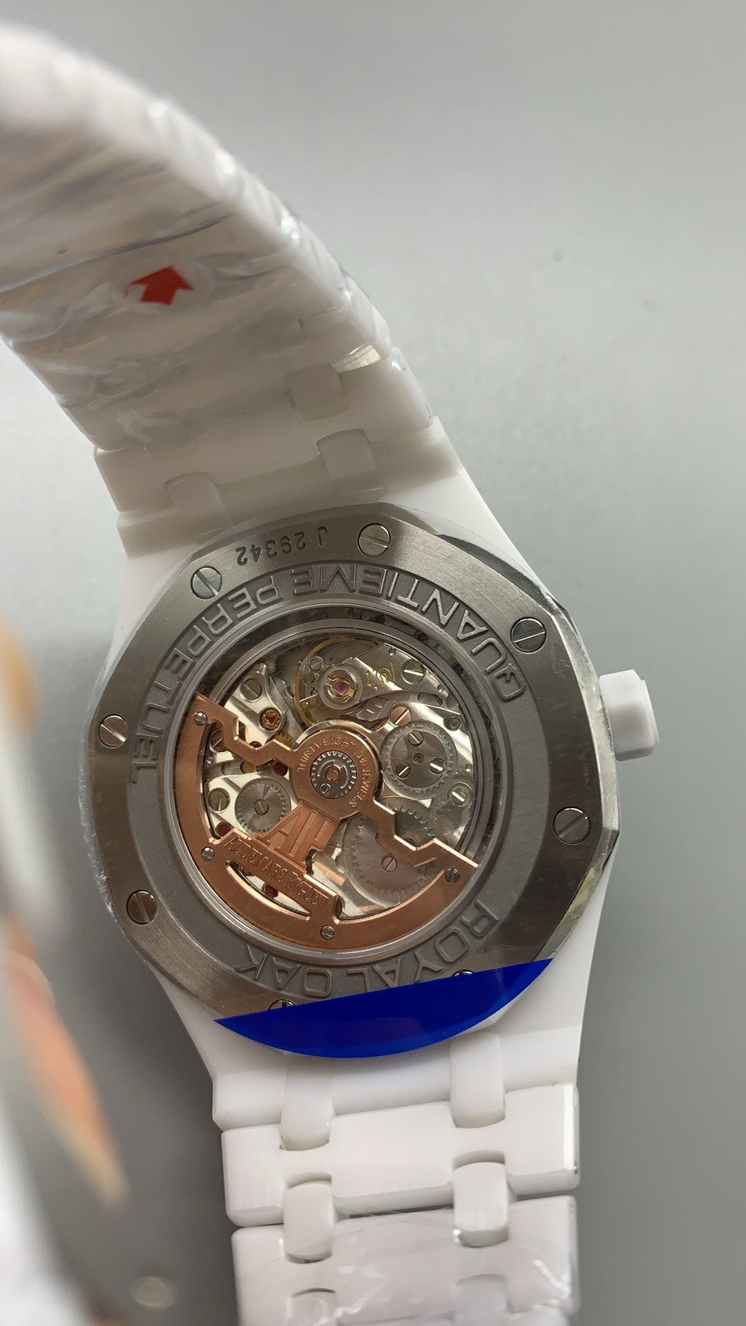 Audemars Piguet Royal Oak Perpetual Calendar 26579CB | 41MM | ตัวเรือนเซรามิกสีขาว | หน้าปัดสีน้ำเงิน | ปฏิทินถาวร (Perpetual Calendar) | กลไกอัตโนมัติ Cal.5134