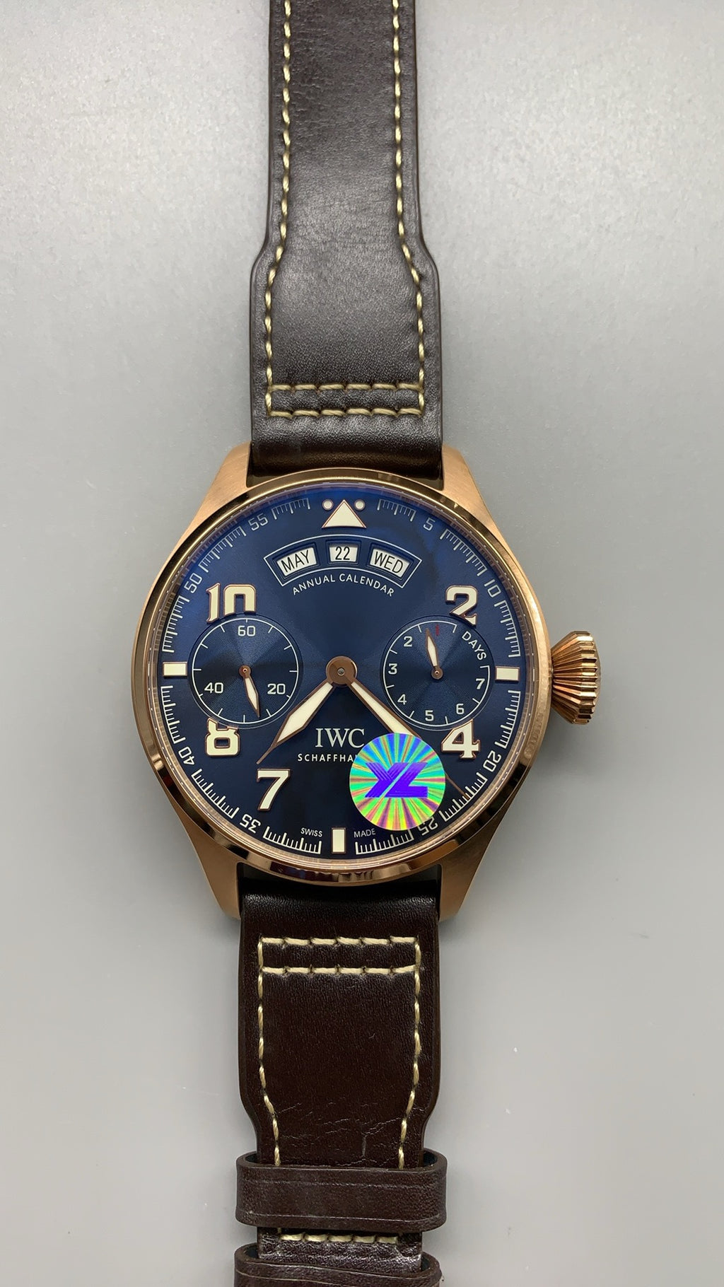 IWC Big Pilot’s Annual Calendar “Le Petit Prince” | 46MM | หน้าปัดสีน้ำเงิน | ตัวเรือนทองกุหลาบ | สายหนังสีน้ำตาล