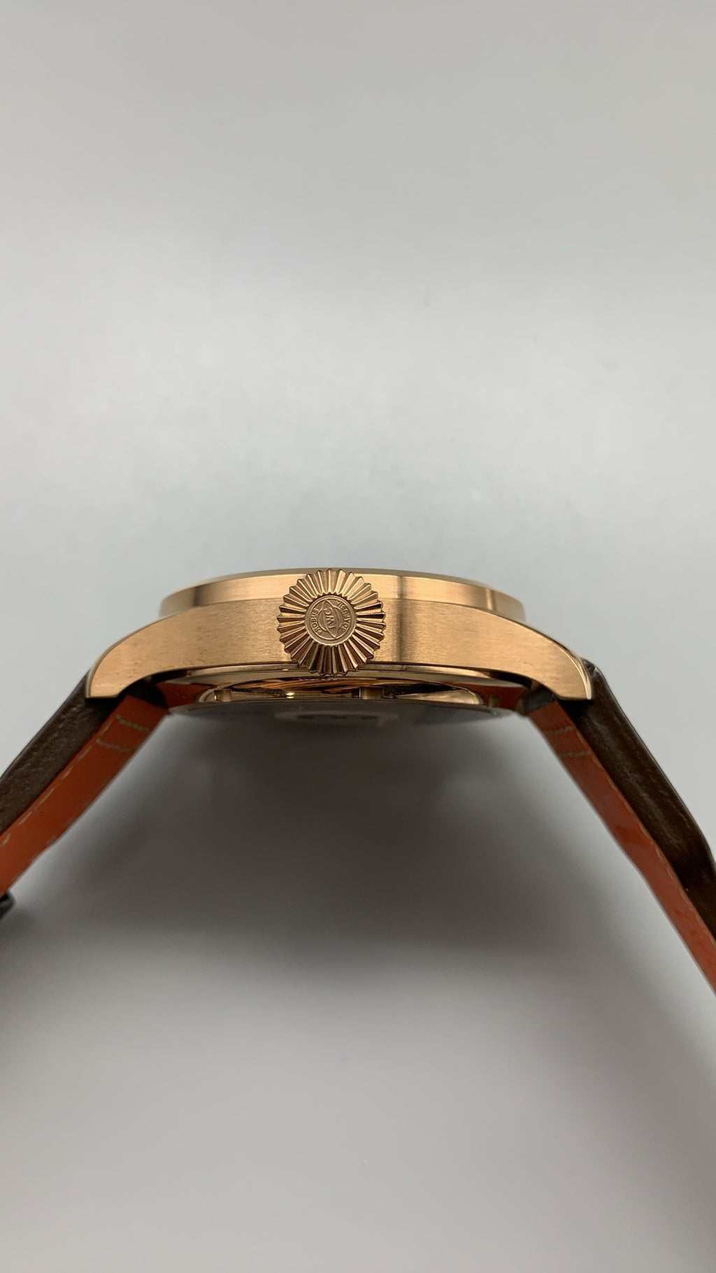 IWC Big Pilot’s Annual Calendar “Le Petit Prince” | 46MM | หน้าปัดสีน้ำเงิน | ตัวเรือนทองกุหลาบ | สายหนังสีน้ำตาล