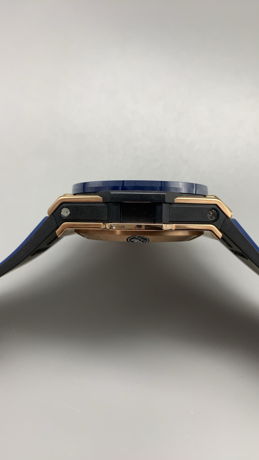 Hublot Big Bang Chronograph | 44MM | ตัวเรือนไทเทเนียม/สแตนเลสสตีล | หน้าปัดสเกเลตัน | จับเวลา Chronograph | กลไกอัตโนมัติ HUB4100