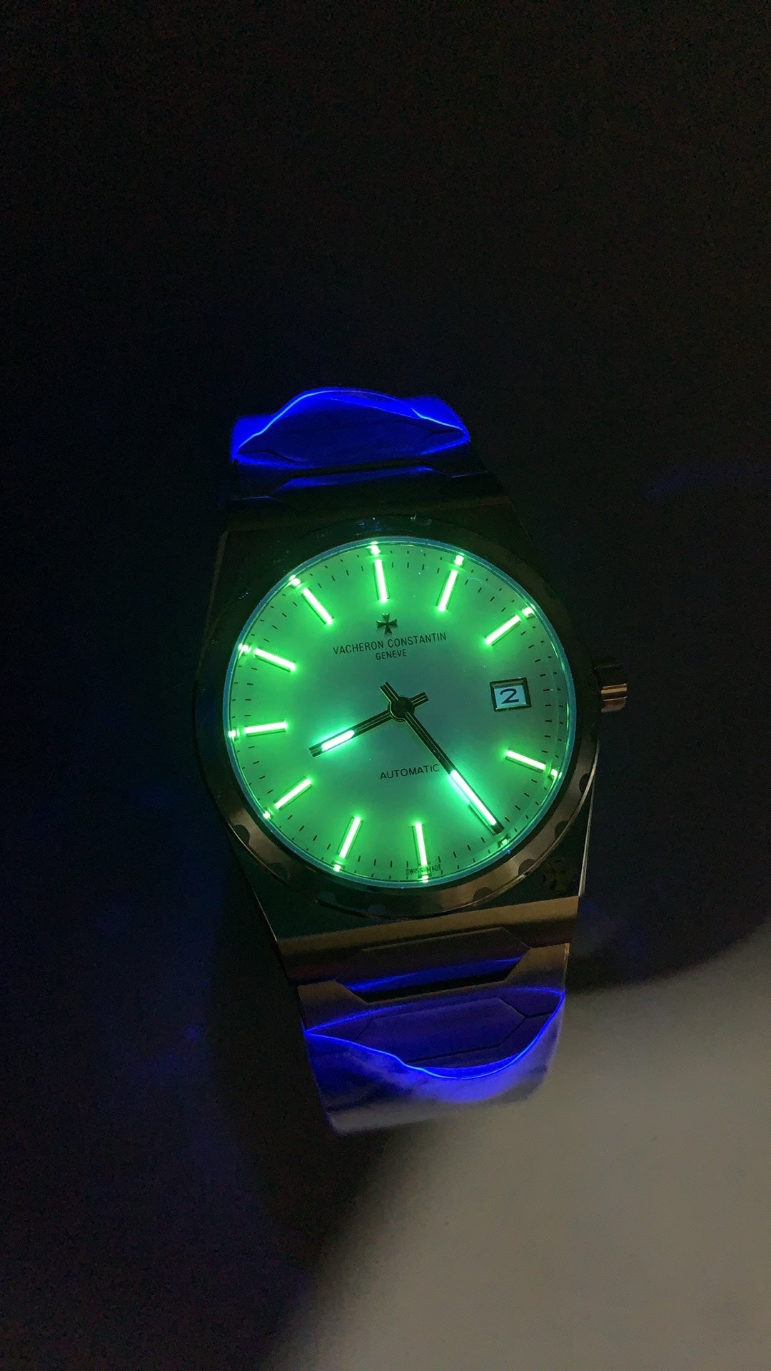 Vacheron Constantin Historiques 222 | 37MM | ตัวเรือนสแตนเลสสตีล | หน้าปัดสีทองแชมเปญ | สายเหล็กสแตนเลส | กลไกอัตโนมัติ Cal.2455/2