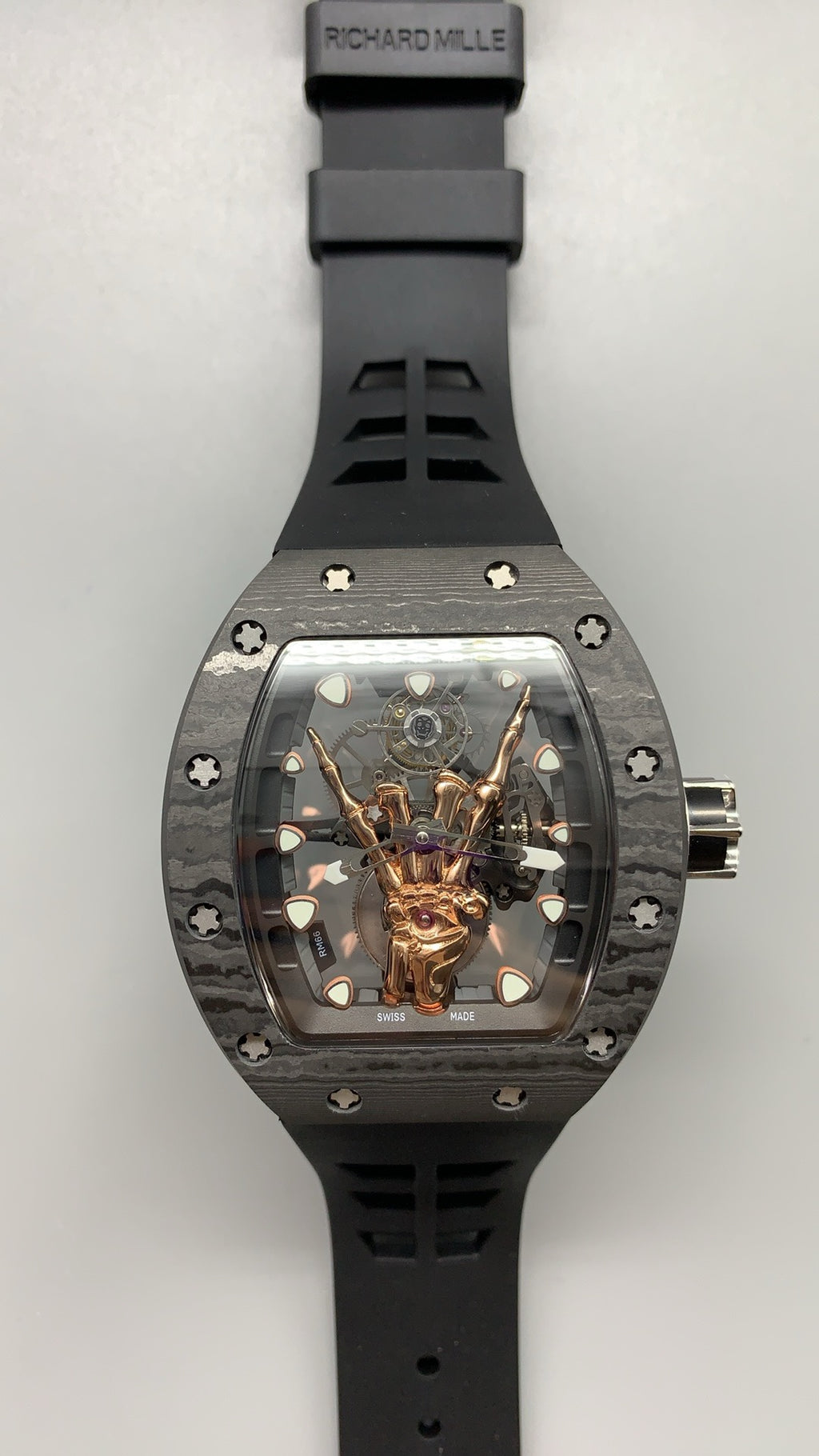 Richard Mille RM66 | 42MM | ตัวเรือนไทเทเนียมเกรด 5 + เคลือบ PVD สีโรสโกลด์ | หน้าปัดรูปมือโครงกระดูก (Skeleton Hand) | กลไกไขลานมือ Flying Tourbillon