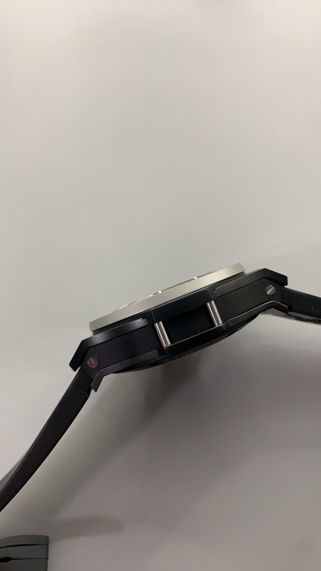 Hublot Big Bang Chronograph | 44MM | ตัวเรือนไทเทเนียม/สแตนเลสสตีล | หน้าปัดสเกเลตัน | จับเวลา Chronograph | กลไกอัตโนมัติ HUB4100