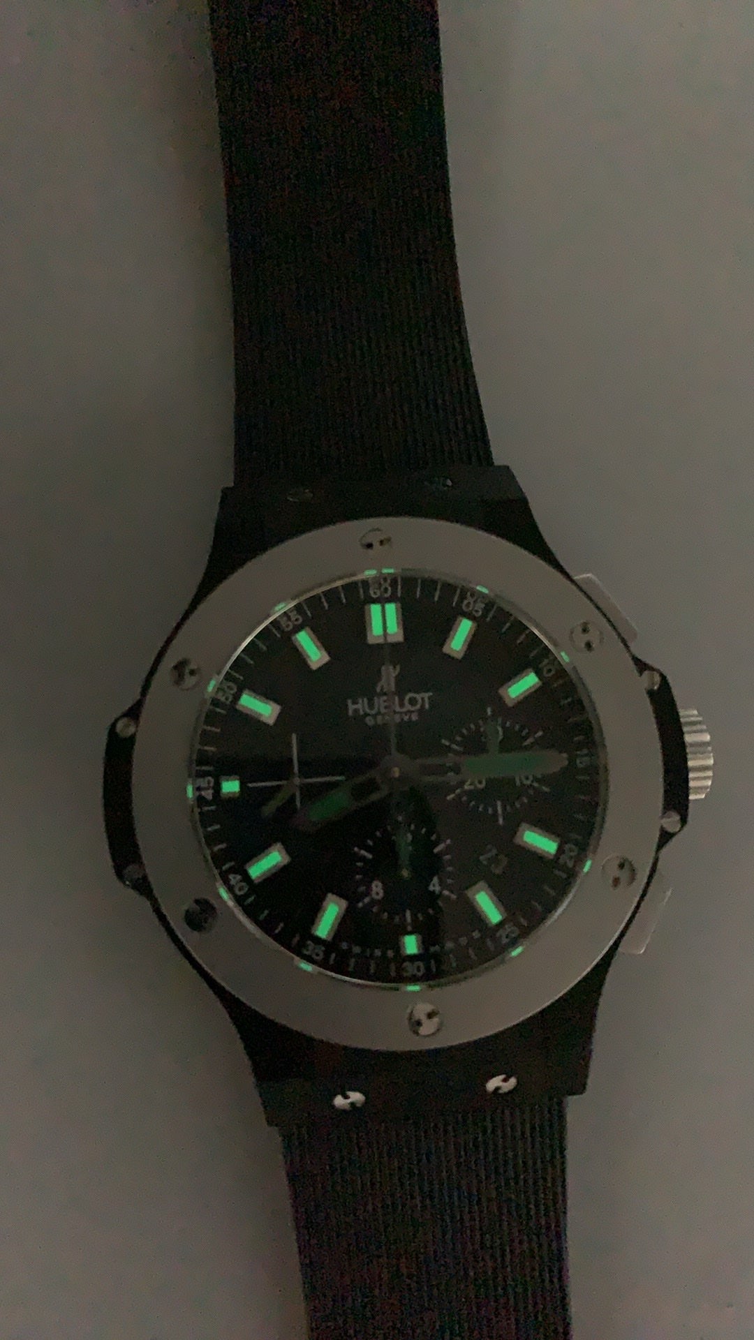 Hublot Big Bang Chronograph | 44MM | ตัวเรือนไทเทเนียม/สแตนเลสสตีล | หน้าปัดสเกเลตัน | จับเวลา Chronograph | กลไกอัตโนมัติ HUB4100