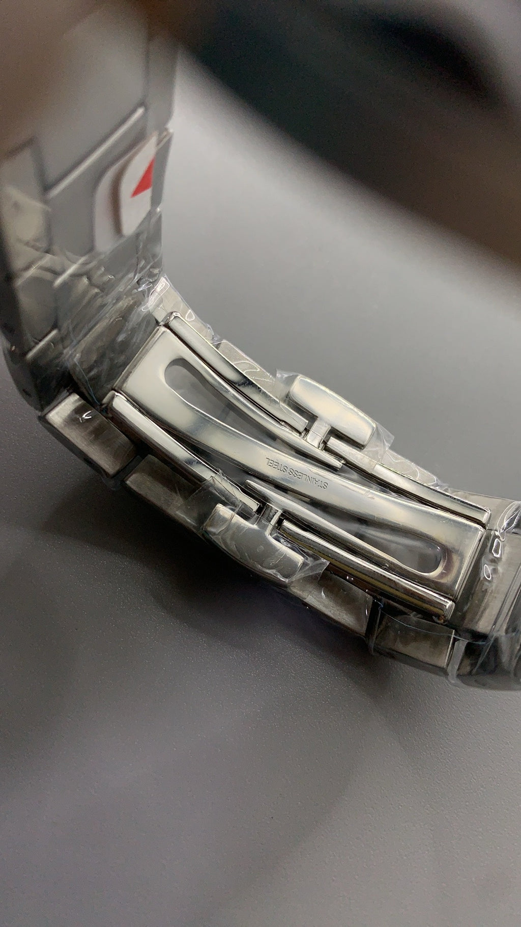 Patek Philippe Aquanaut 5167 | 40MM | หน้าปัดสีดำลายตาราง | สายสแตนเลสสตีล | กลไกอัตโนมัติ Cal.324 S C