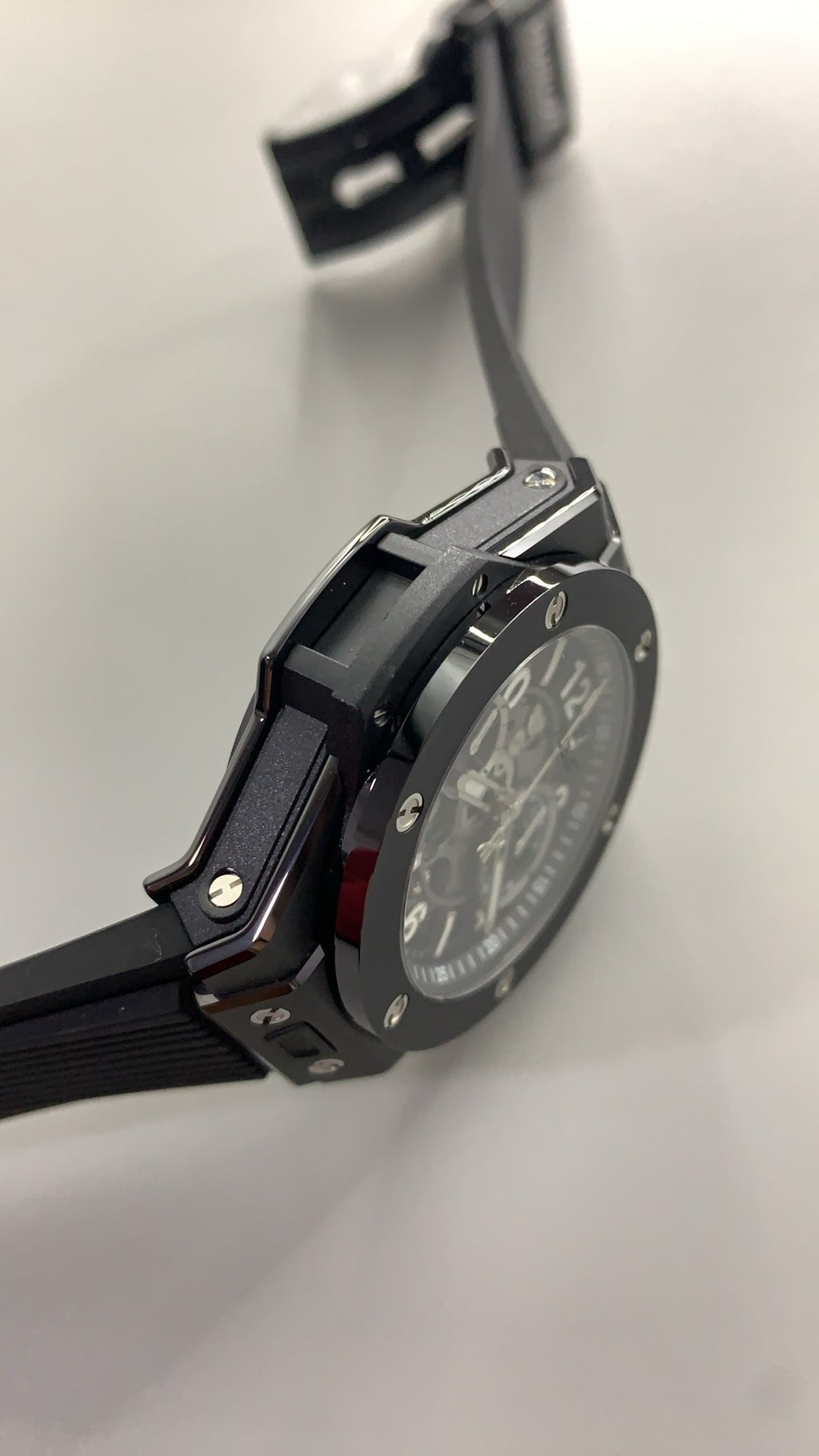 Hublot Big Bang Chronograph | 44MM | ตัวเรือนเซรามิกสีดำ | หน้าปัดสเกเลตัน | จับเวลา Chronograph | กลไกอัตโนมัติ HUB4100