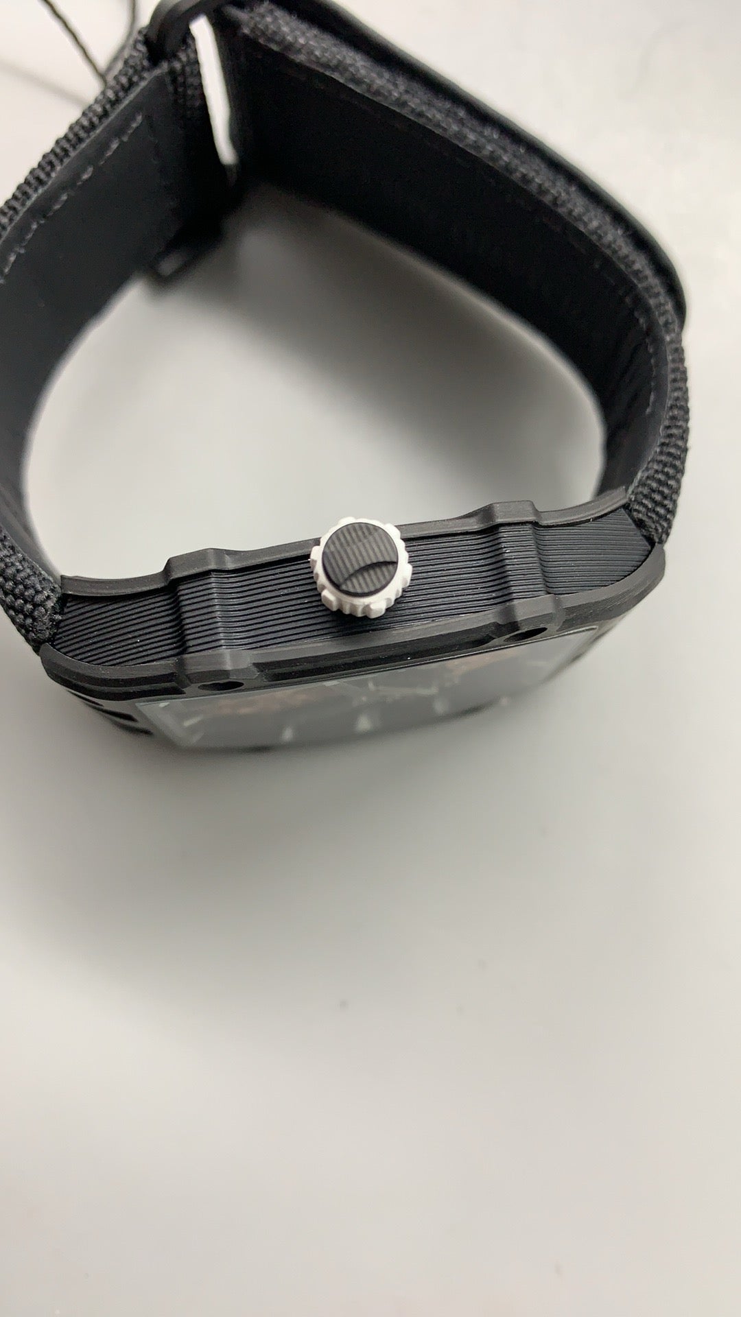 Richard Mille RM27-05 | 38.4MM | ตัวเรือนคาร์บอนไฟเบอร์ TPT + โครงไทเทเนียม | น้ำหนักเบาพิเศษ | หน้าปัดสเกเลตัน | กลไกไขลานมือ RM27-05