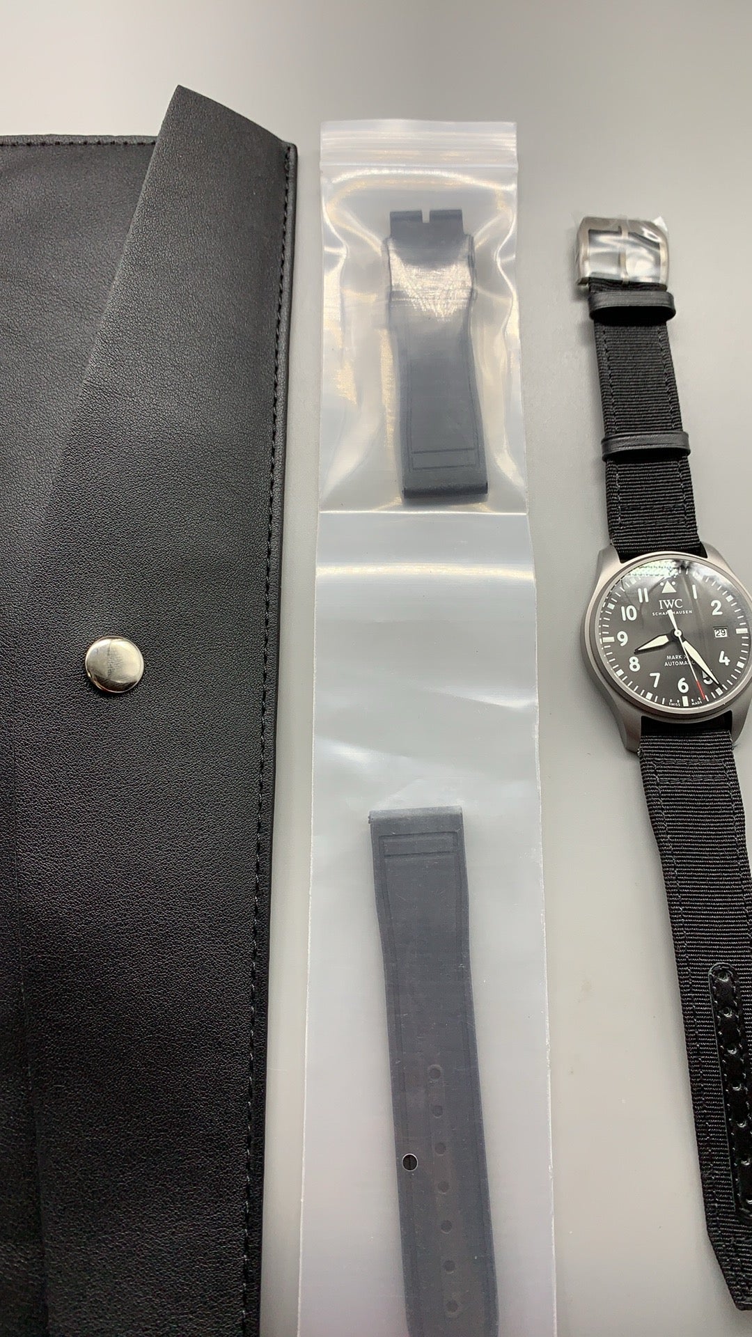 IWC Mark XX | 40MM | ตัวเรือนไทเทเนียม | น้ำหนักเบา แข็งแรง