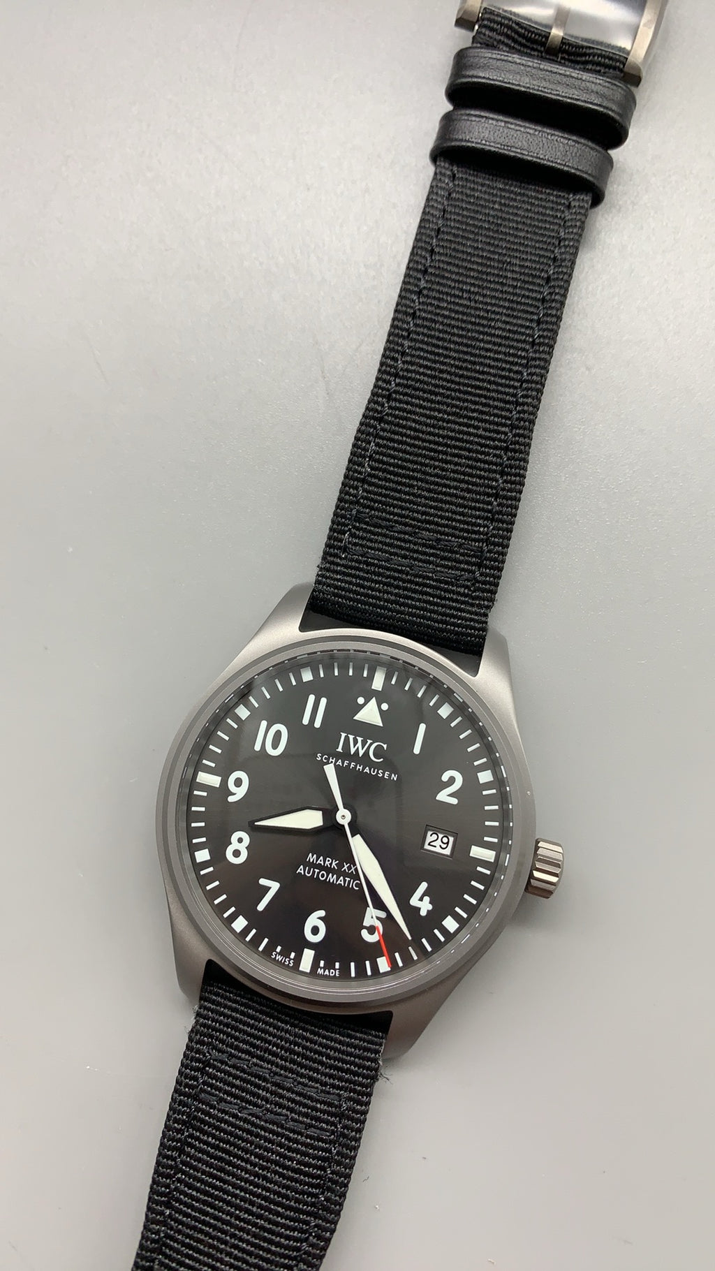 IWC Mark XX | 40MM | ตัวเรือนไทเทเนียม | น้ำหนักเบา แข็งแรง