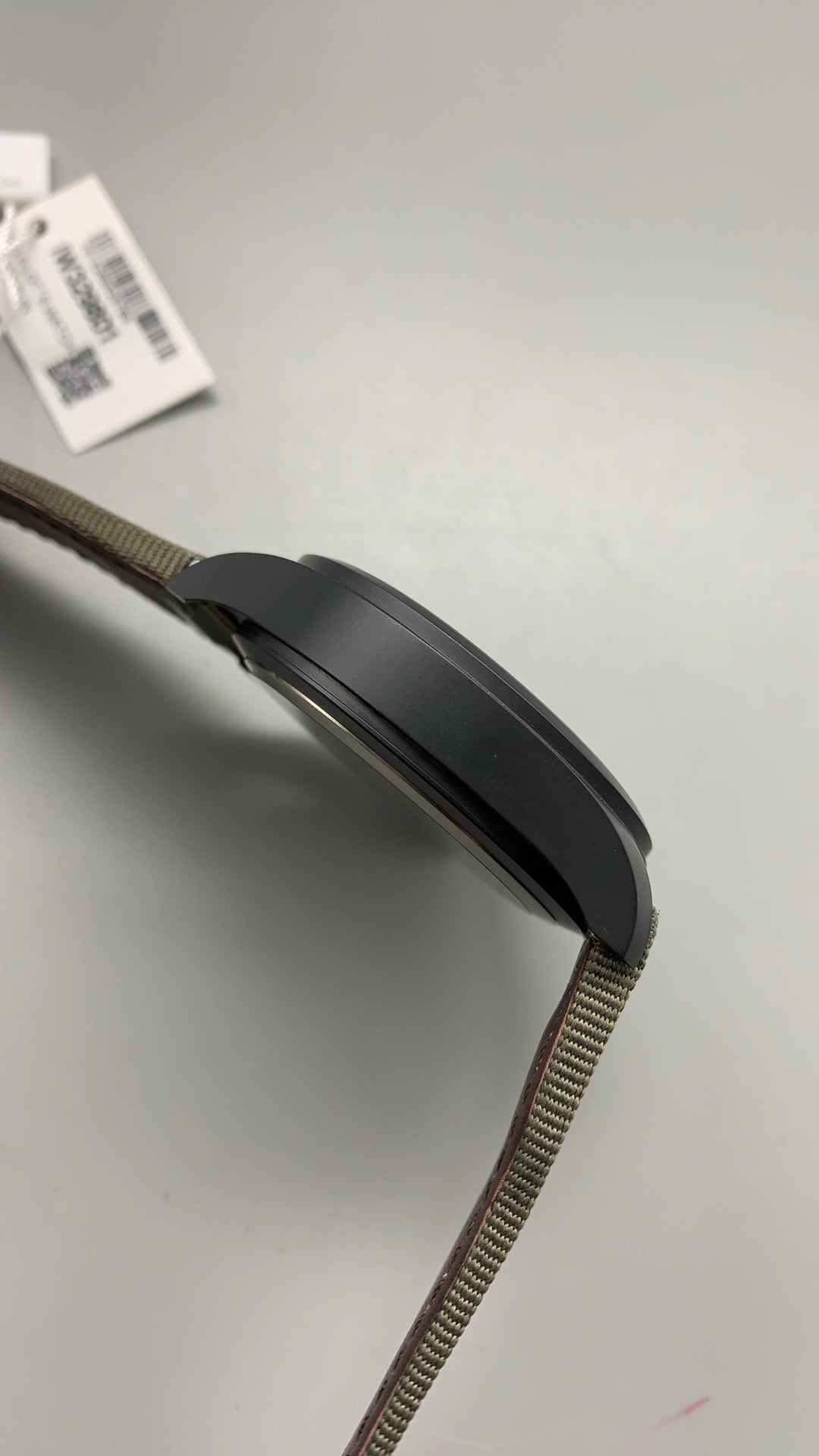 IWC Big Pilot’s Watch TOP GUN | 46MM | ตัวเรือนเซรามิกสีดำ | สายผ้าไนลอนสีเขียวทหาร | กลไกอัตโนมัติ