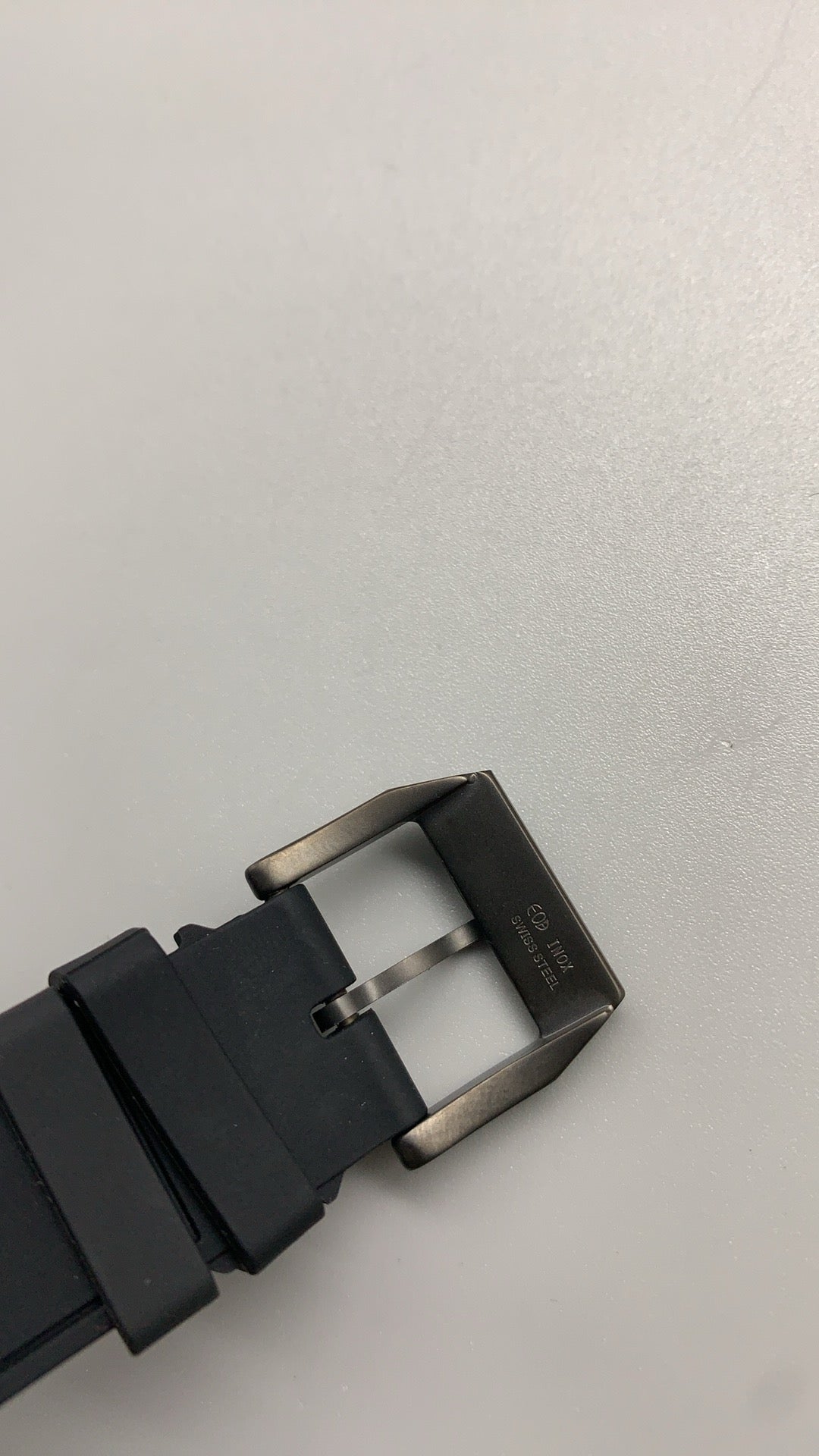 IWC Pilot’s Watch Chronograph Top Gun | 44.5MM | ตัวเรือนเซรามิกสีดำ | สายยางสีดำ | กลไกอัตโนมัติ