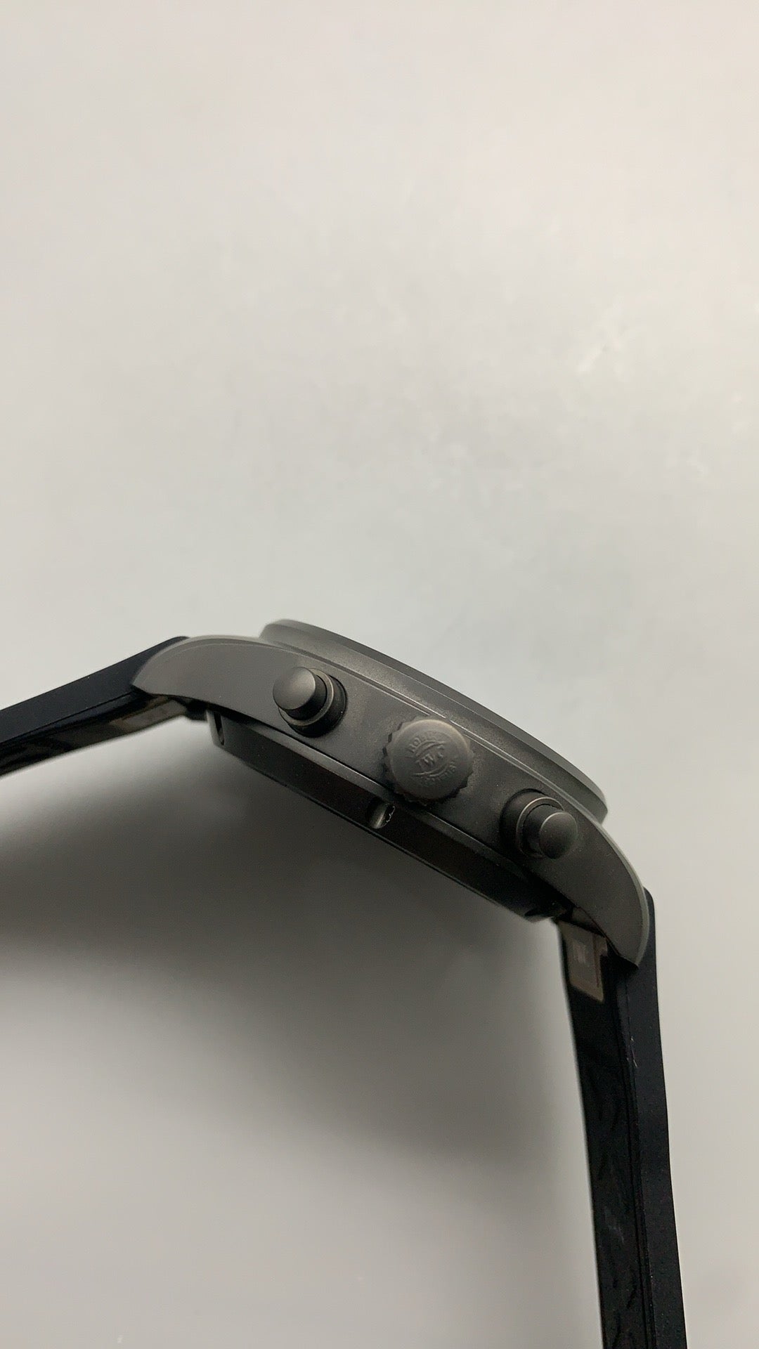 IWC Pilot’s Watch Chronograph Top Gun | 44.5MM | ตัวเรือนเซรามิกสีดำ | สายยางสีดำ | กลไกอัตโนมัติ