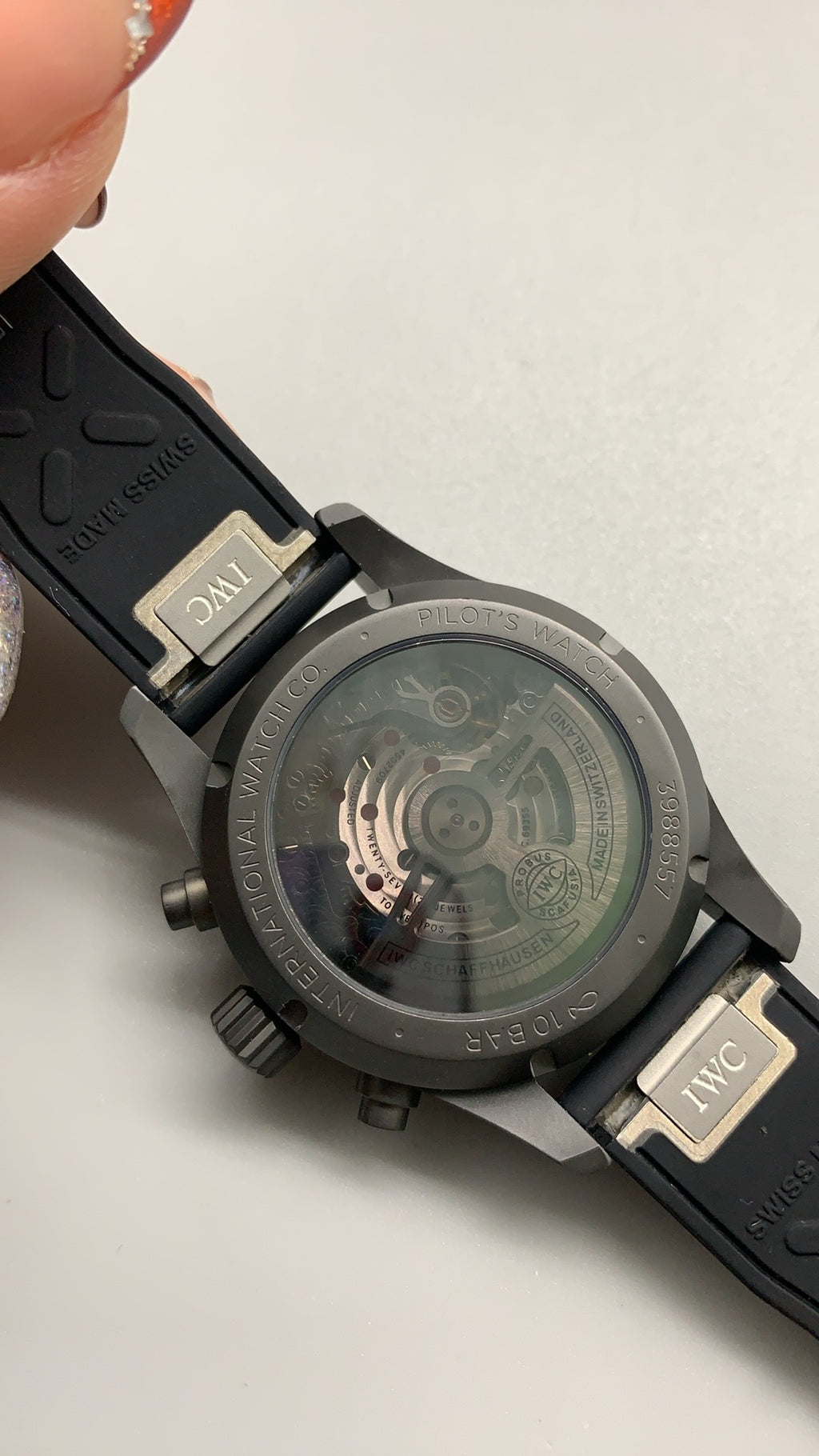 IWC Pilot’s Watch Chronograph Top Gun | 44.5MM | ตัวเรือนเซรามิกสีดำ | สายยางสีดำ | กลไกอัตโนมัติ