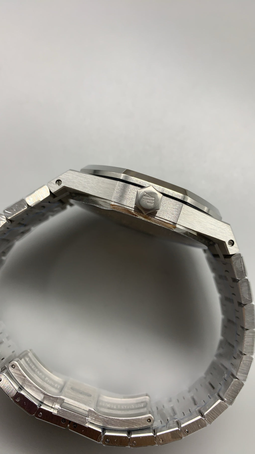 Audemars Piguet Royal Oak Concept Black Panther | 42MM | ตัวเรือนสแตนเลสสตีลเคลือบสีดำแบบ PVD | หน้าปัดตกแต่งตัวการ์ตูน Black Panther | กลไกอัตโนมัติ Flying Tourbillon