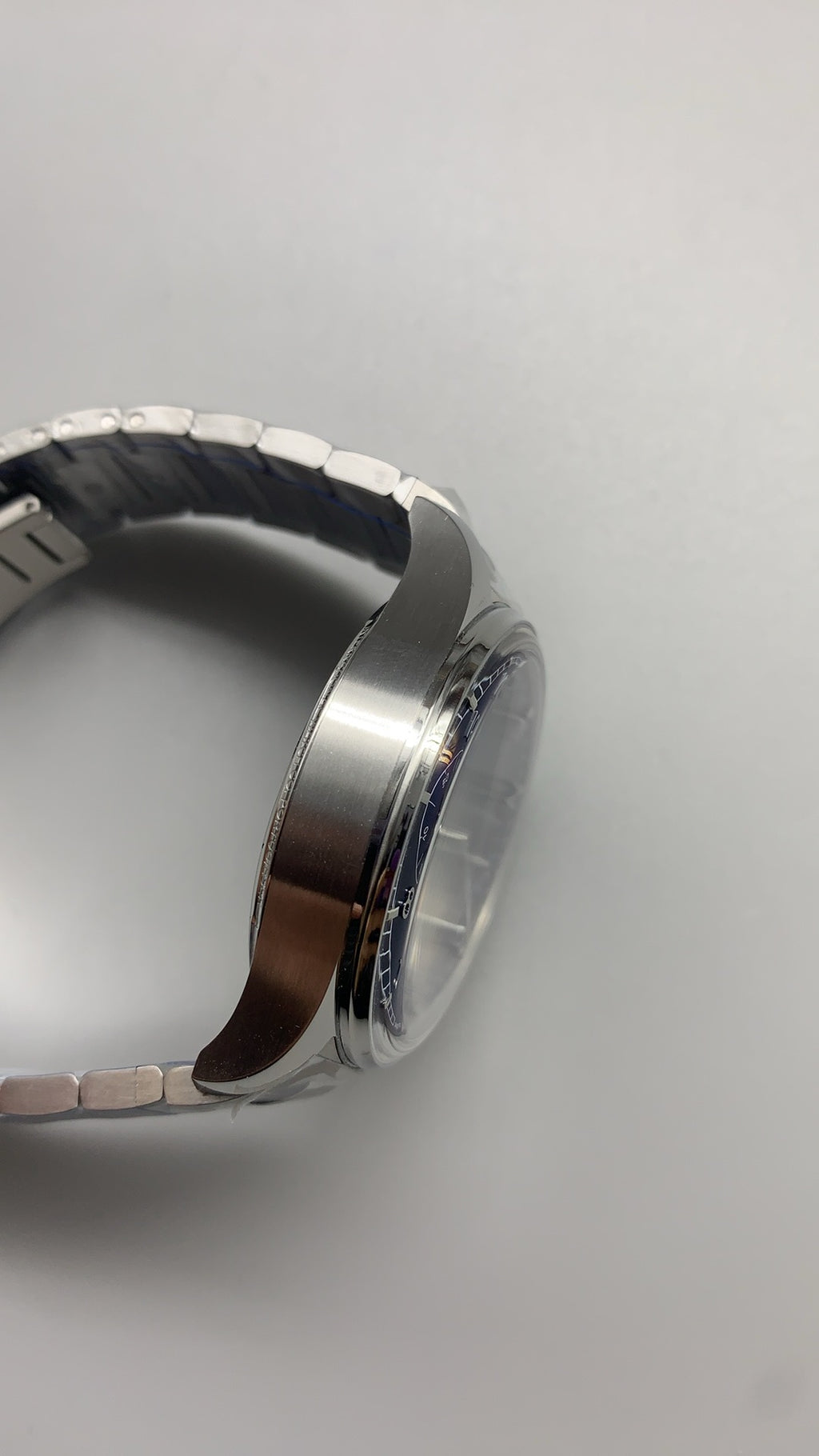 IWC Portugieser Automatic 7 Days | 42MM | ตัวเรือนสแตนเลส | หน้าปัดสีน้ำเงิน | สายเหล็ก | กลไกอัตโนมัติ Cal.52010