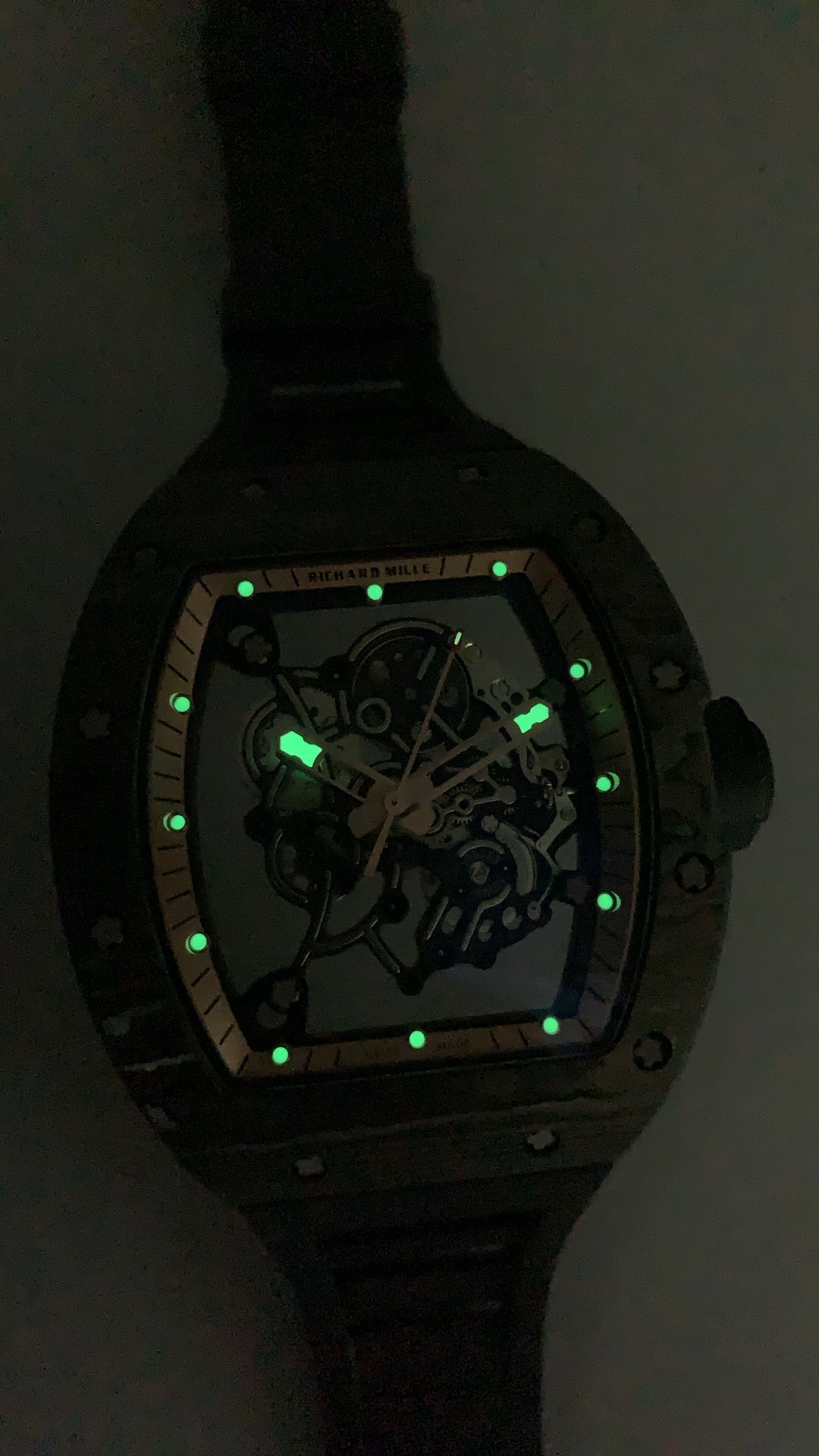 Richard Mille RM055 | 42MM | ตัวเรือนคาร์บอนไฟเบอร์ NTPT + โครงไทเทเนียม | หน้าปัดสเกเลตัน | กลไกไขลานมือ RMUL2