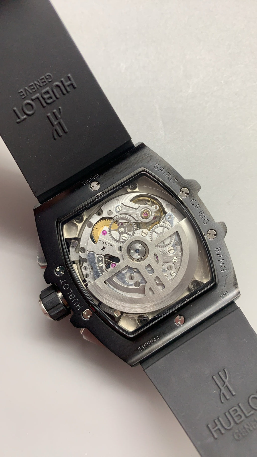 Hublot Spirit of Big Bang | 42MM | ตัวเรือนไทเทเนียมทรงถังไวน์ (Tonneau) | หน้าปัดสเกเลตัน | จับเวลา Chronograph | กลไกอัตโนมัติ HUB4700