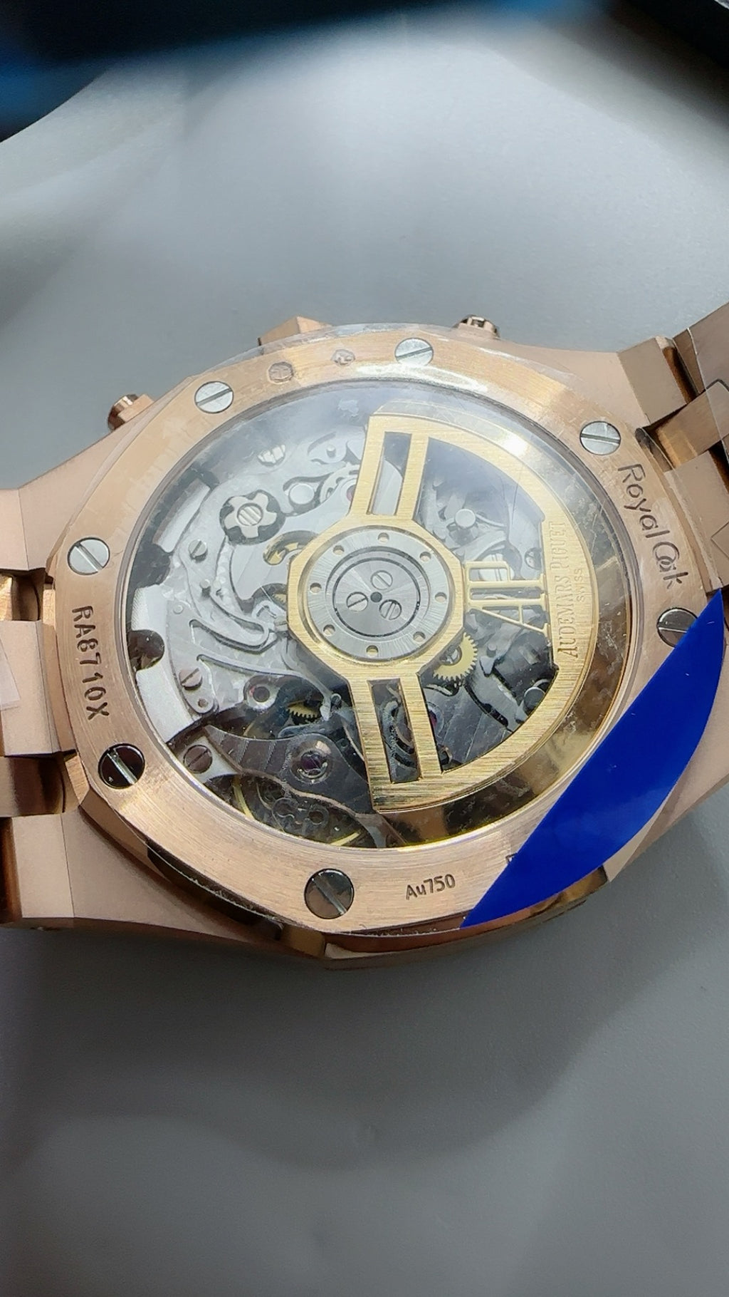 Audemars Piguet Royal Oak 26240 | 41MM | ตัวเรือนสแตนเลสสตีลเคลือบสีโรสโกลด์แบบ PVD | หน้าปัดสีดำ | จับเวลา Chronograph | กลไกอัตโนมัติ Cal.4401