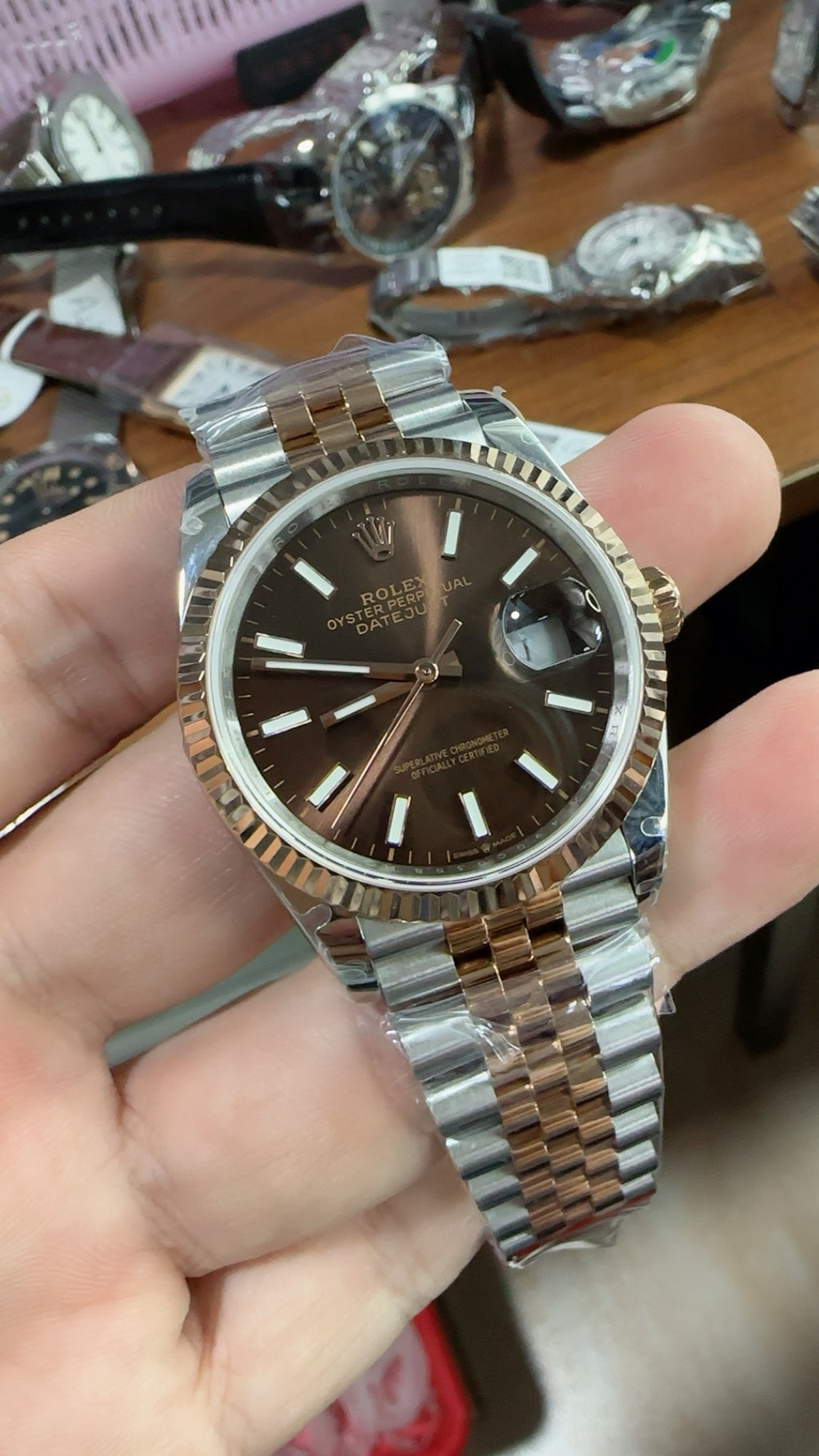 Rolex Datejust 36MM | หน้าปัดสีน้ำตาล | ตัวเรือนสแตนเลสสลับเคลือบสีโรสโกลด์ PVD | กลไกอัตโนมัติ Cal.3235