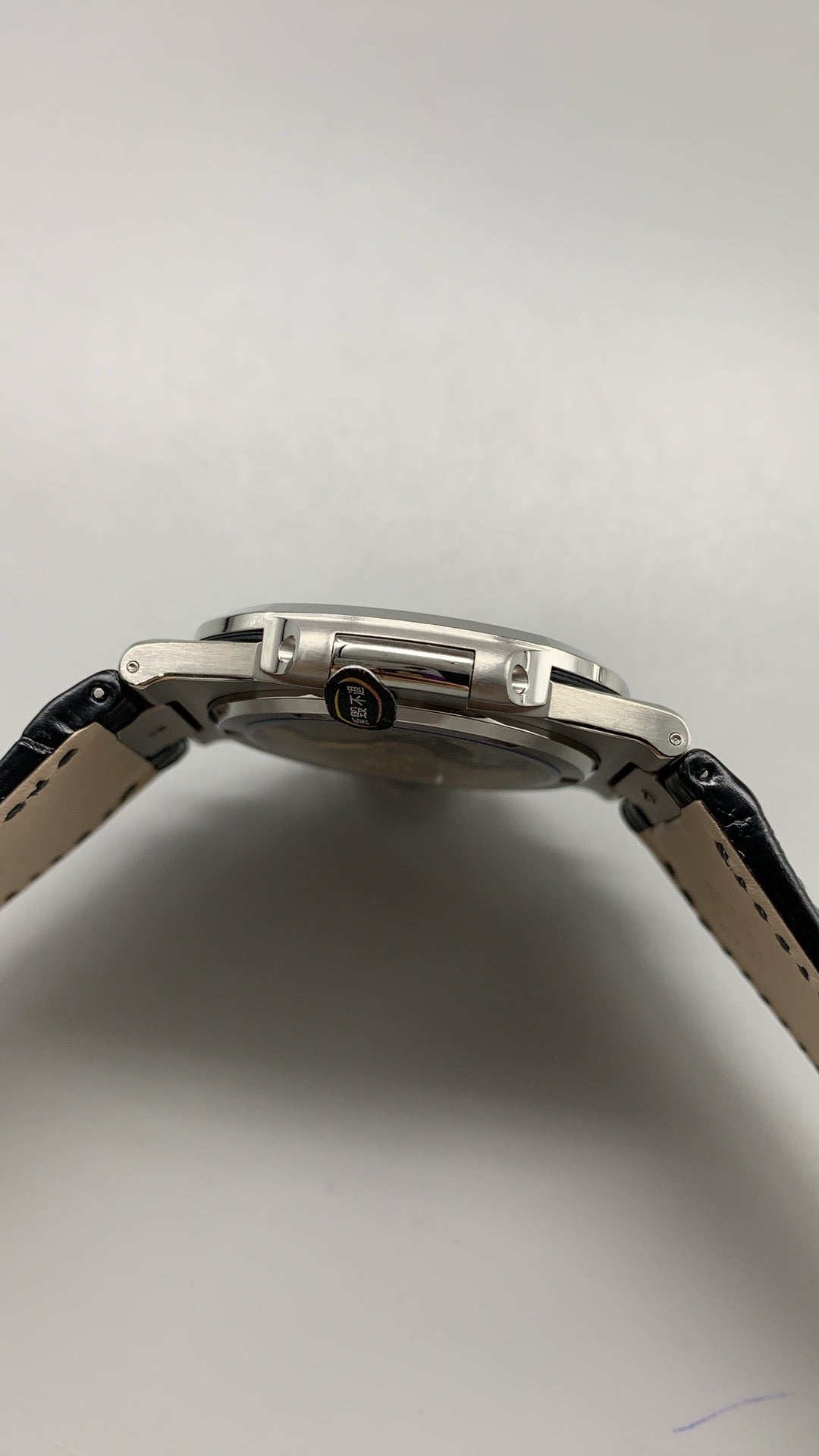 Patek Philippe Nautilus 5711 | 40MM | หน้าปัดสีเทาซันเรย์ | สายหนังจระเข้สีเทา | กลไกอัตโนมัติ Cal.324 S C