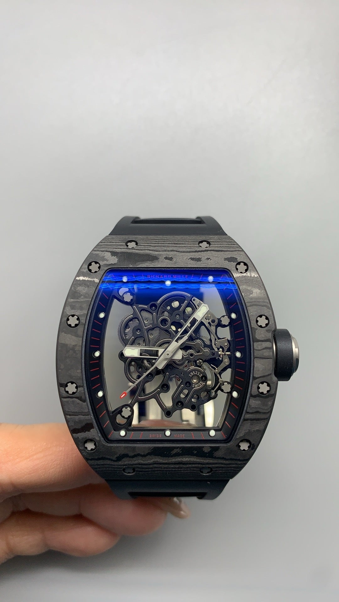 Richard Mille RM055 | 42MM | ตัวเรือนคาร์บอนไฟเบอร์ NTPT + โครงไทเทเนียม | หน้าปัดสเกเลตัน | กลไกไขลานมือ RMUL2