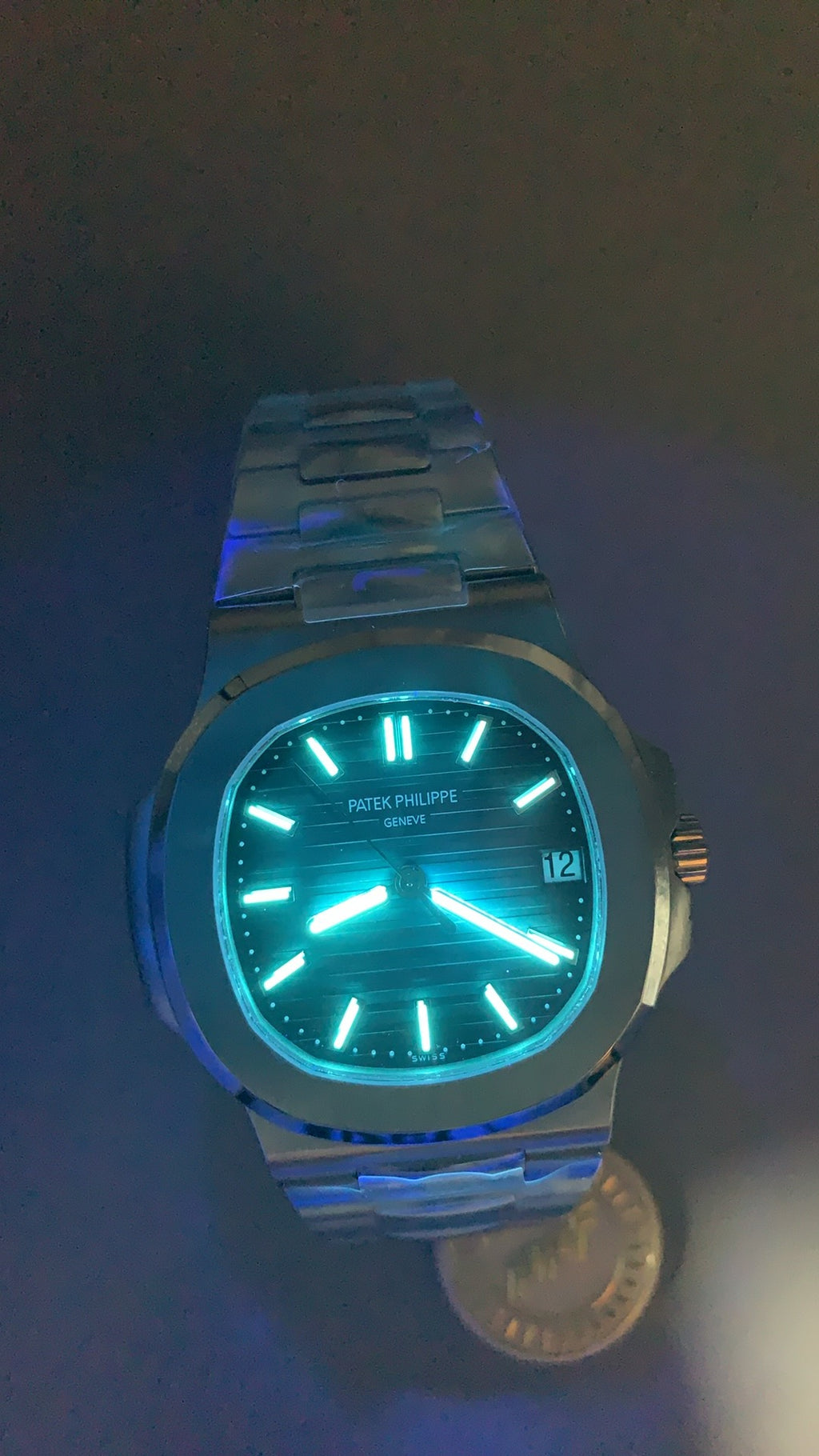 Patek Philippe Nautilus 5711 | 40MM | หน้าปัดสีน้ำเงินลายริ้ว | ตัวเรือนสแตนเลสสตีล | กลไกอัตโนมัติ Cal.324 S C