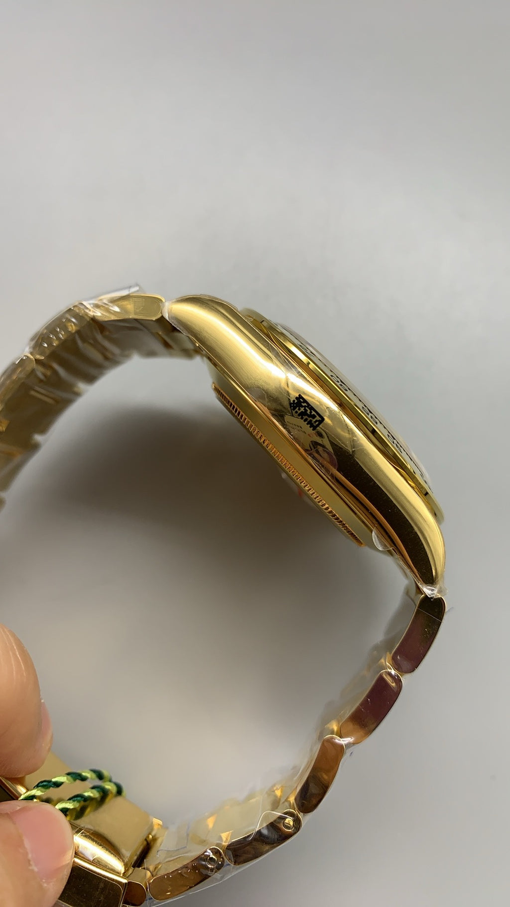 Rolex Daytona 40MM | หน้าปัดสีเขียว | ตัวเรือนสแตนเลสเคลือบสีทอง PVD | กลไกอัตโนมัติ Cal.4130/4131