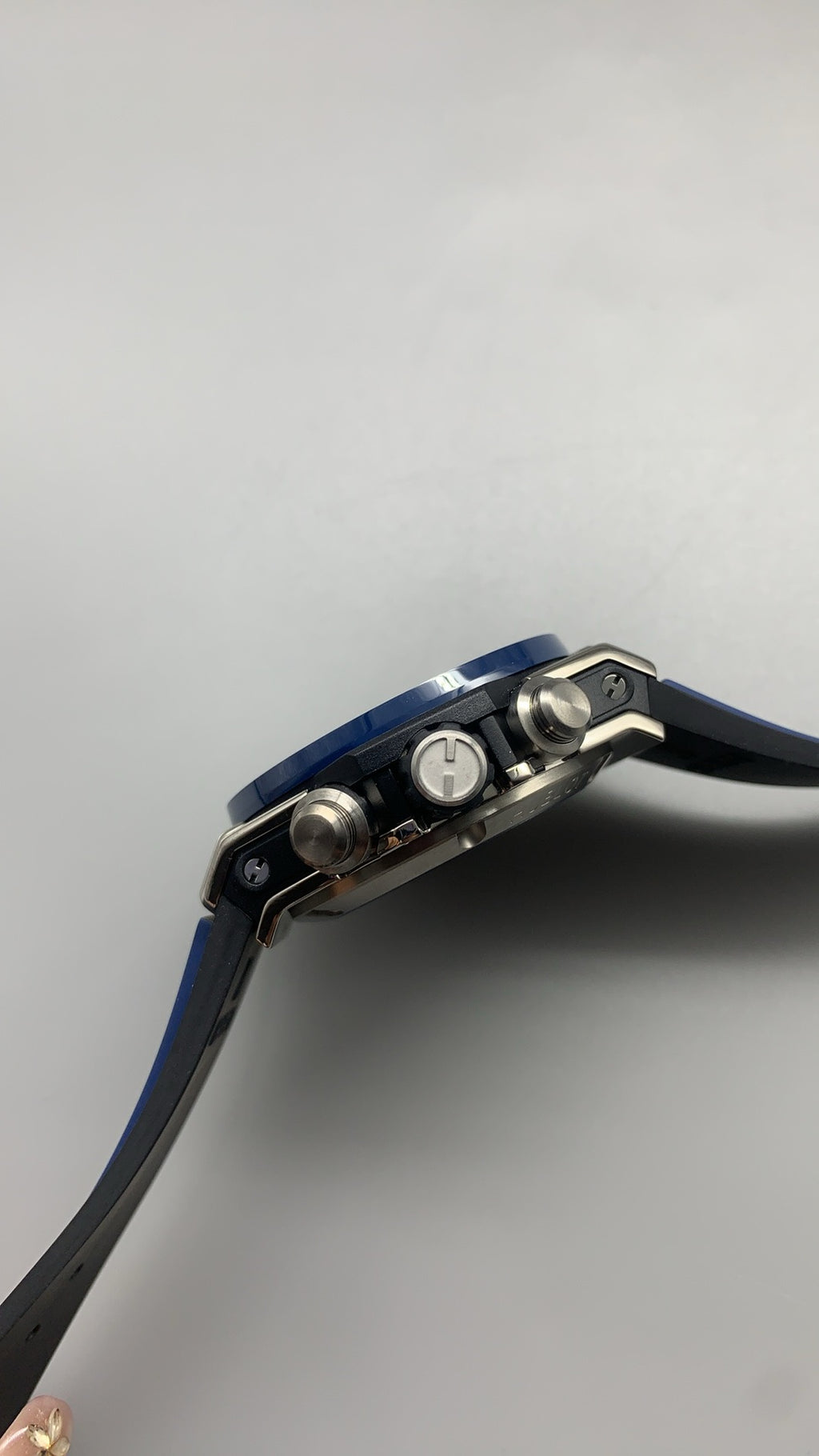 Hublot Big Bang Chronograph | 44MM | ตัวเรือนสแตนเลสสตีล | ขอบเซรามิกสีน้ำเงิน | หน้าปัดสเกเลตัน | จับเวลา Chronograph | กลไกอัตโนมัติ HUB4100