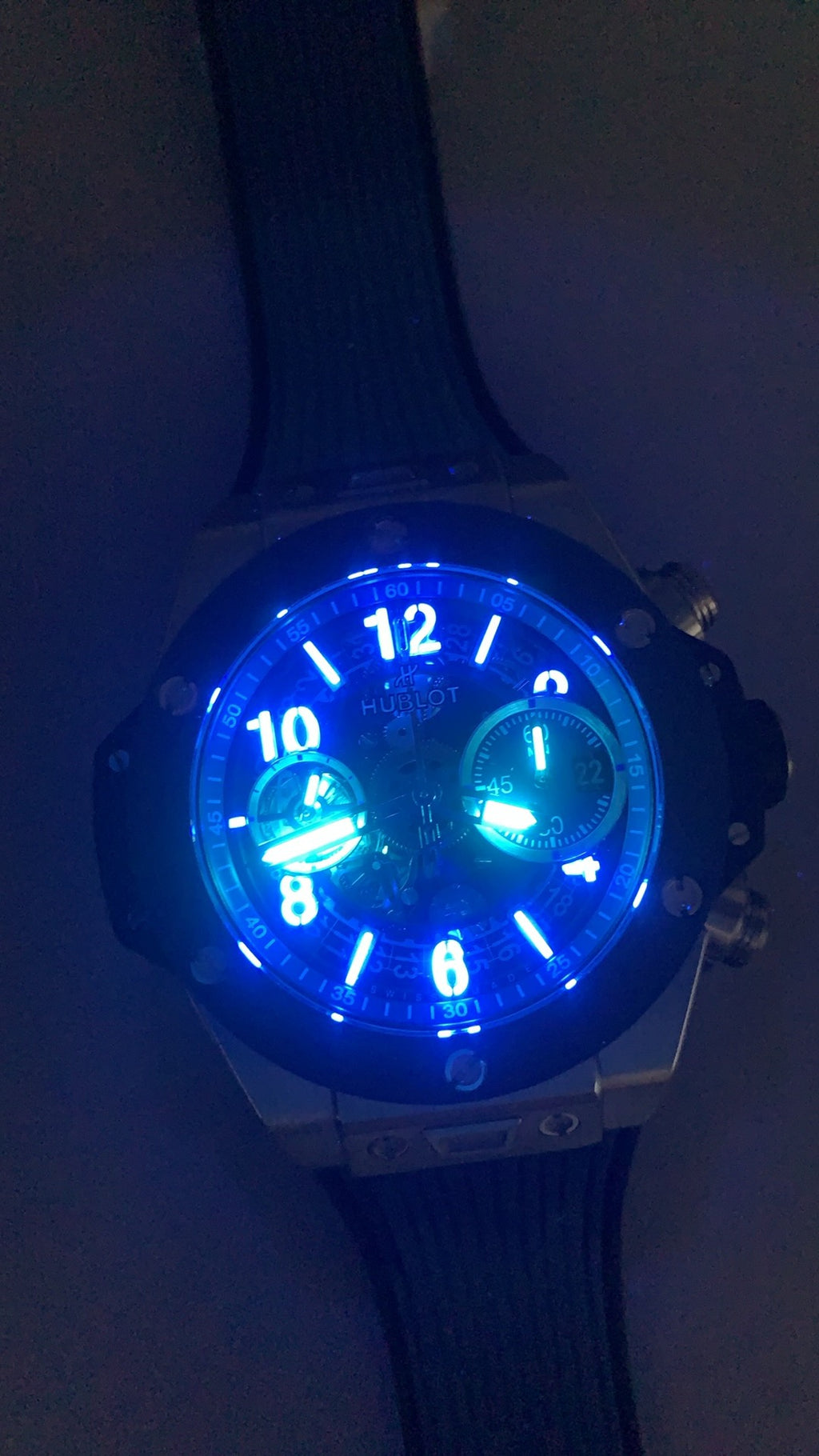 Hublot Big Bang Chronograph | 44MM | ตัวเรือนสแตนเลสสตีล | ขอบเซรามิกสีน้ำเงิน | หน้าปัดสเกเลตัน | จับเวลา Chronograph | กลไกอัตโนมัติ HUB4100