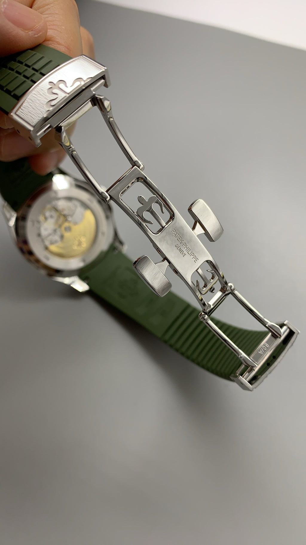 Patek Philippe Aquanaut 5167 | 40MM | หน้าปัดสีเขียวลายตาราง | สายยางสีเขียว | กลไกอัตโนมัติ Cal.324 S C