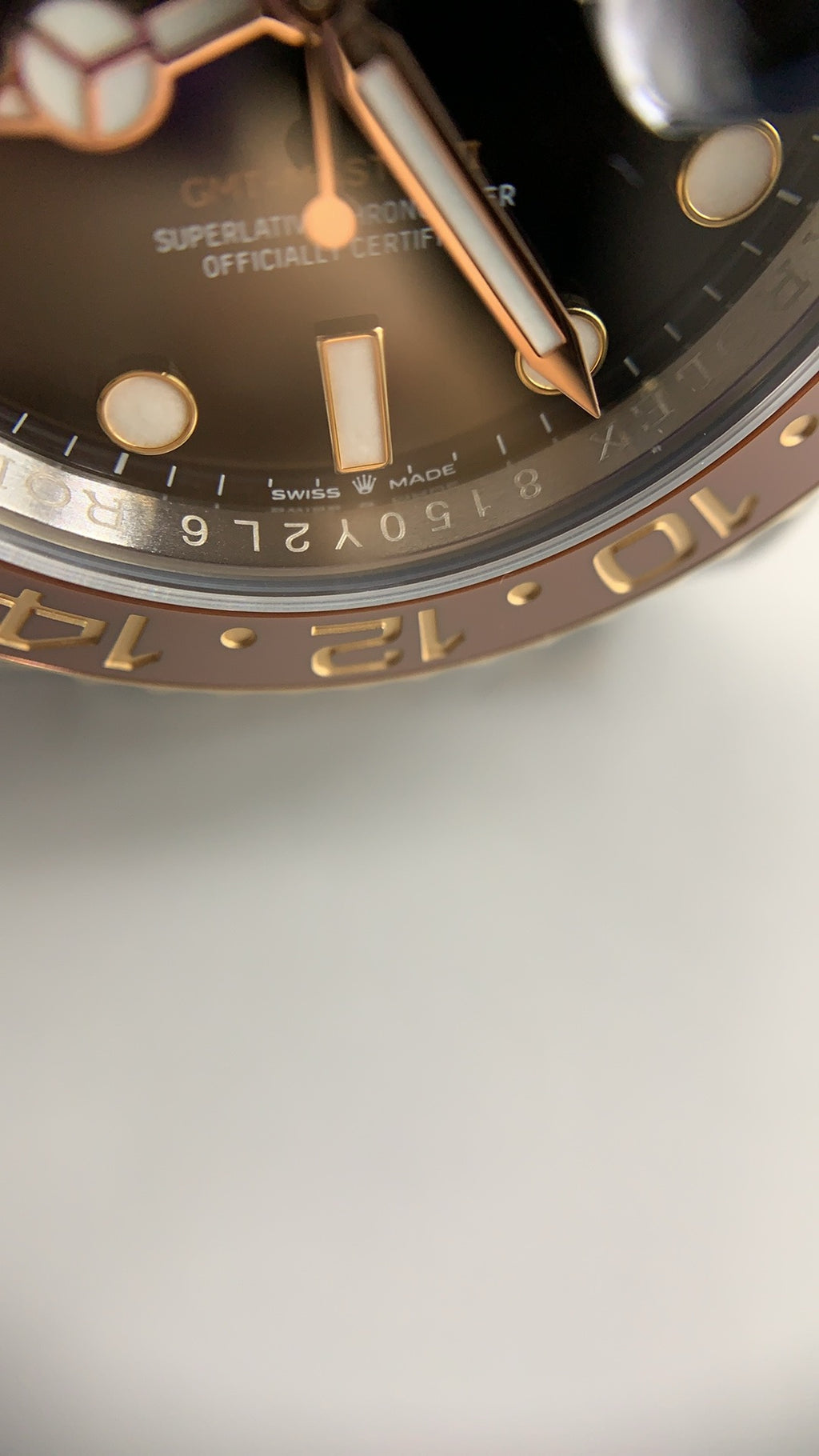 Rolex GMT-Master II 40MM | ขอบทูโทนบรอนซ์-ดำ (ซูเปอร์รูทเบียร์) | กลไกอัตโนมัติ Cal.3285