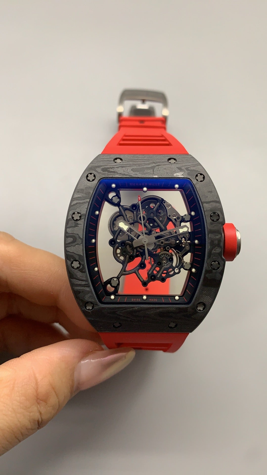 Richard Mille RM055 | 42MM | ตัวเรือนคาร์บอนไฟเบอร์ NTPT + โครงไทเทเนียม | หน้าปัดสเกเลตัน | กลไกไขลานมือ RMUL2