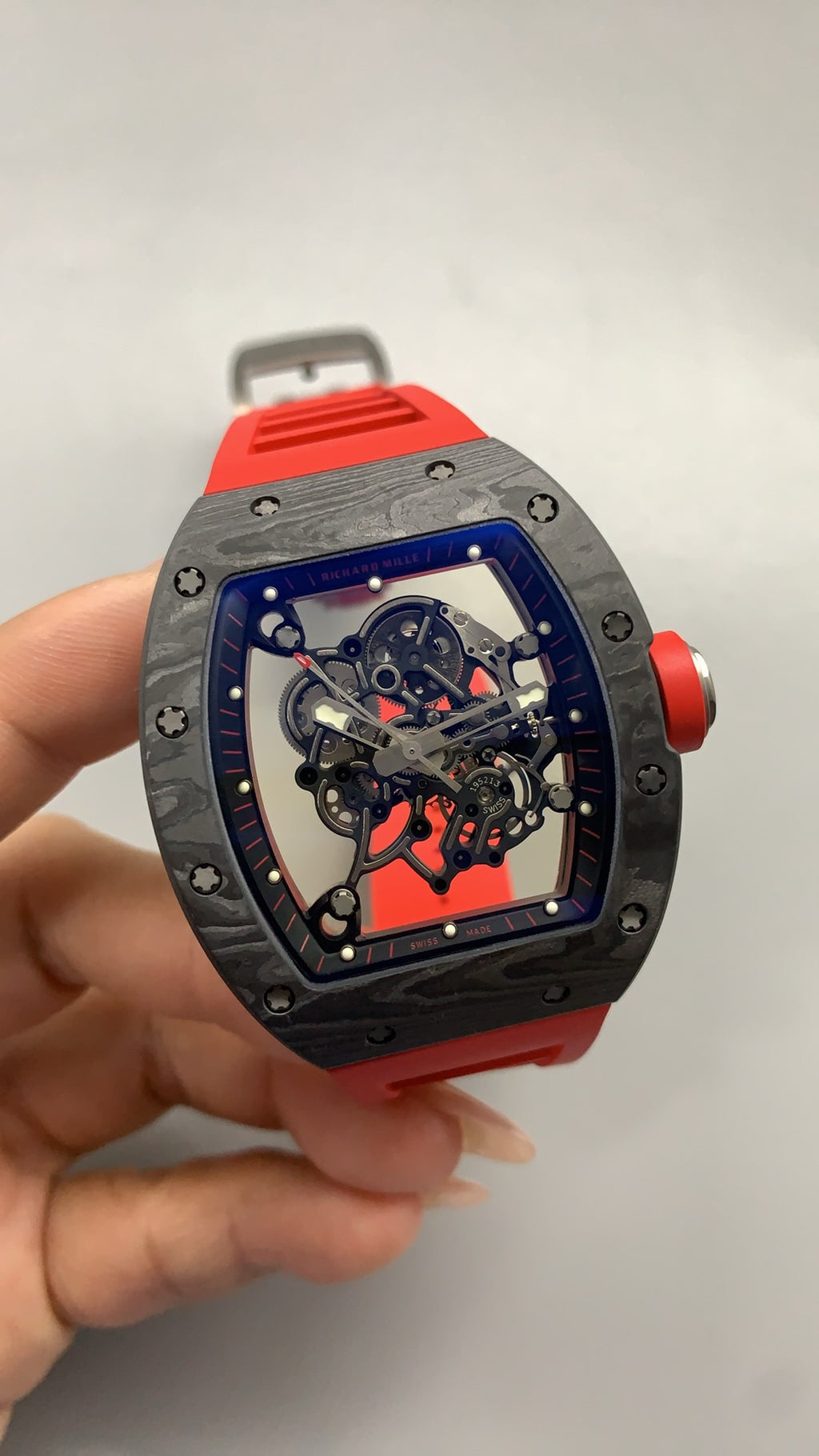 Richard Mille RM055 | 42MM | ตัวเรือนคาร์บอนไฟเบอร์ NTPT + โครงไทเทเนียม | หน้าปัดสเกเลตัน | กลไกไขลานมือ RMUL2
