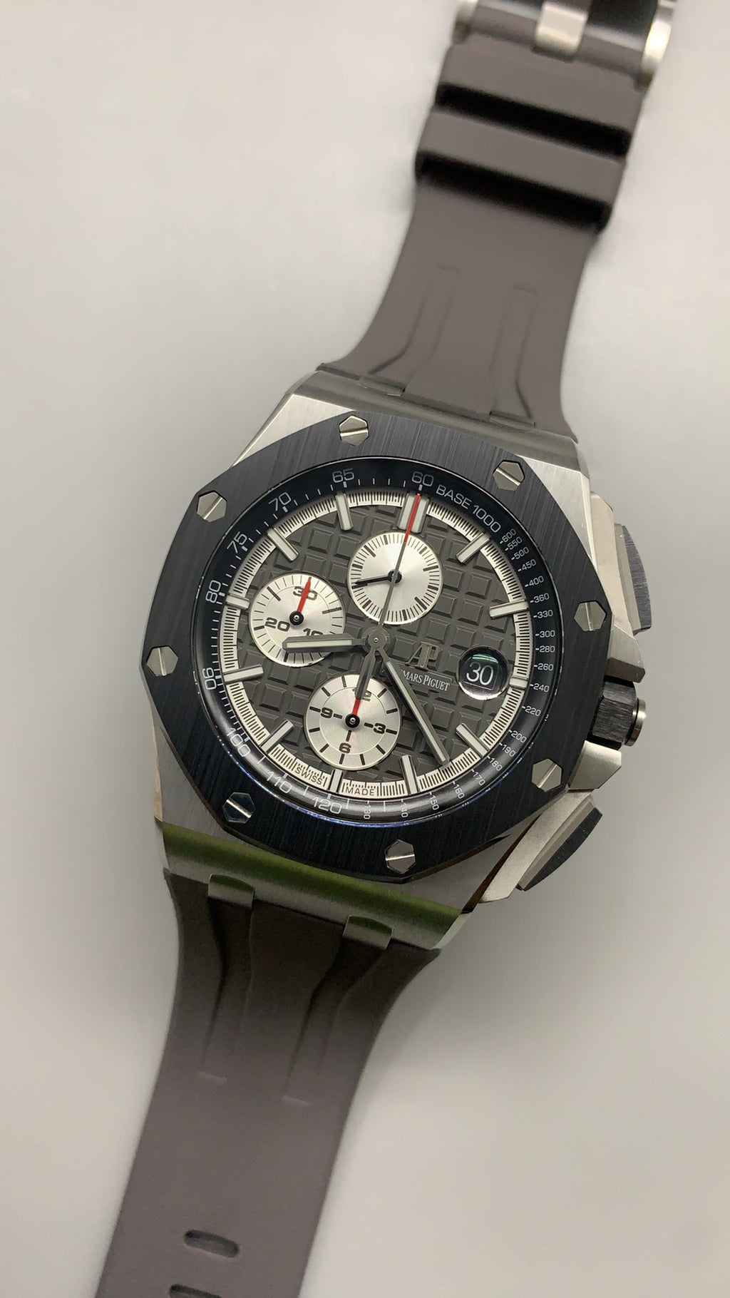 Audemars Piguet Royal Oak Offshore 26420ST | 43MM | Stainless Steel Case | Grey Dial | Chronograph | Automatic Caliber 4401