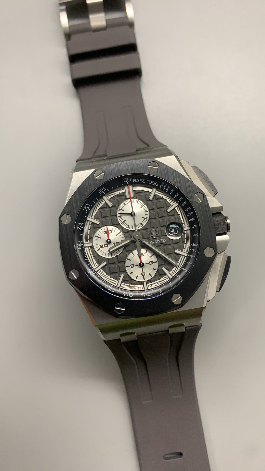Audemars Piguet Royal Oak Offshore 26420ST | 43MM | ตัวเรือนสแตนเลสสตีล | หน้าปัดสีเทา | จับเวลา Chronograph | กลไกอัตโนมัติ Cal.4401