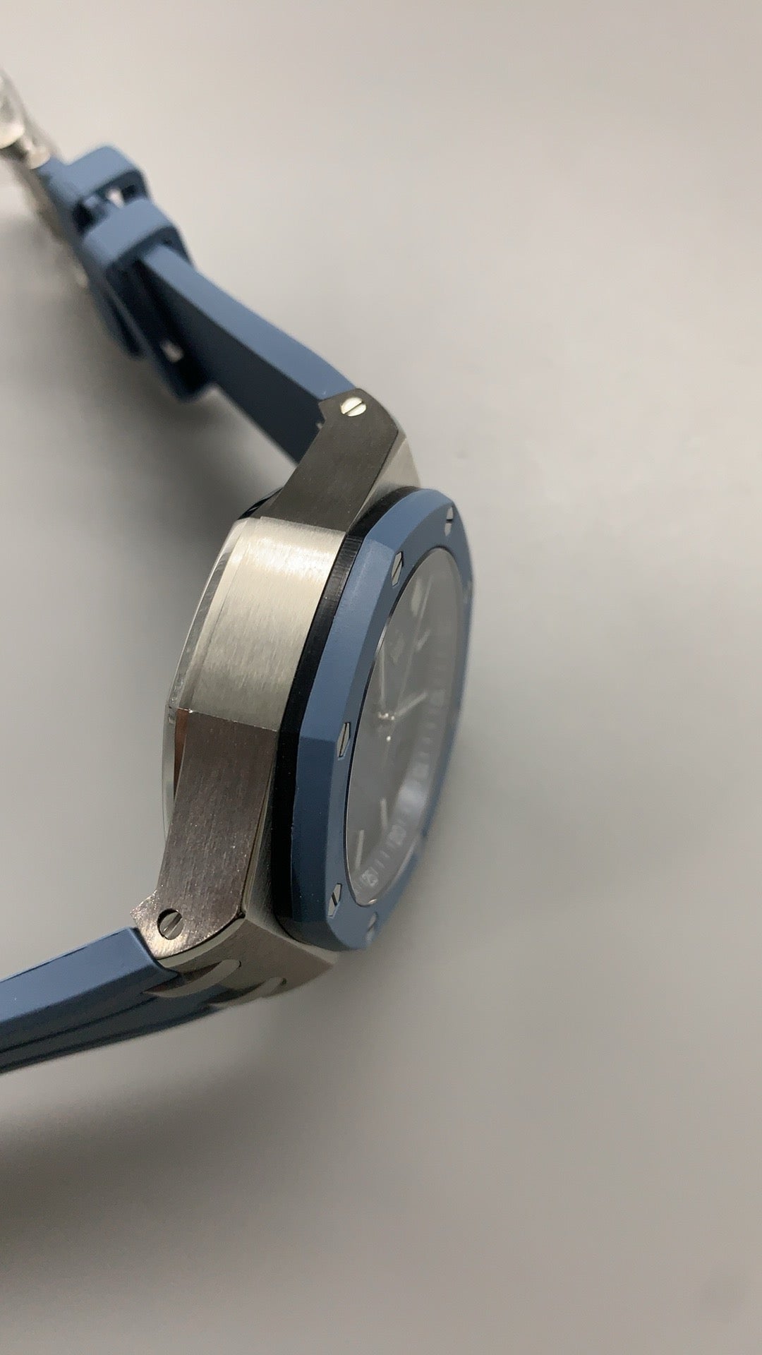 Audemars Piguet Royal Oak 15605ST | 41MM | ตัวเรือนสแตนเลสสตีล | หน้าปัดเปลือย (Openworked) | กลไกอัตโนมัติ Cal.3132