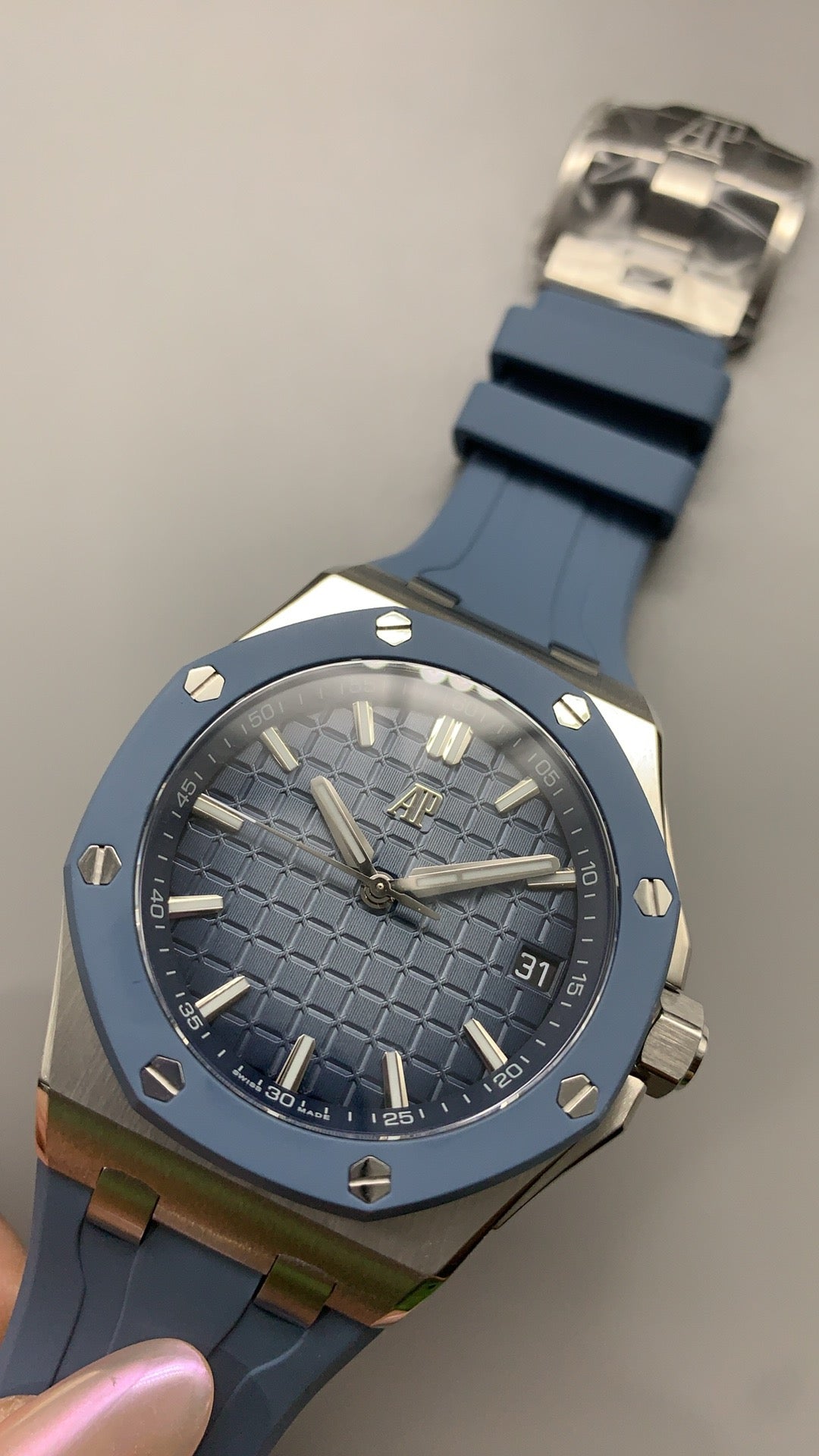 Audemars Piguet Royal Oak 15605ST | 41MM | ตัวเรือนสแตนเลสสตีล | หน้าปัดเปลือย (Openworked) | กลไกอัตโนมัติ Cal.3132
