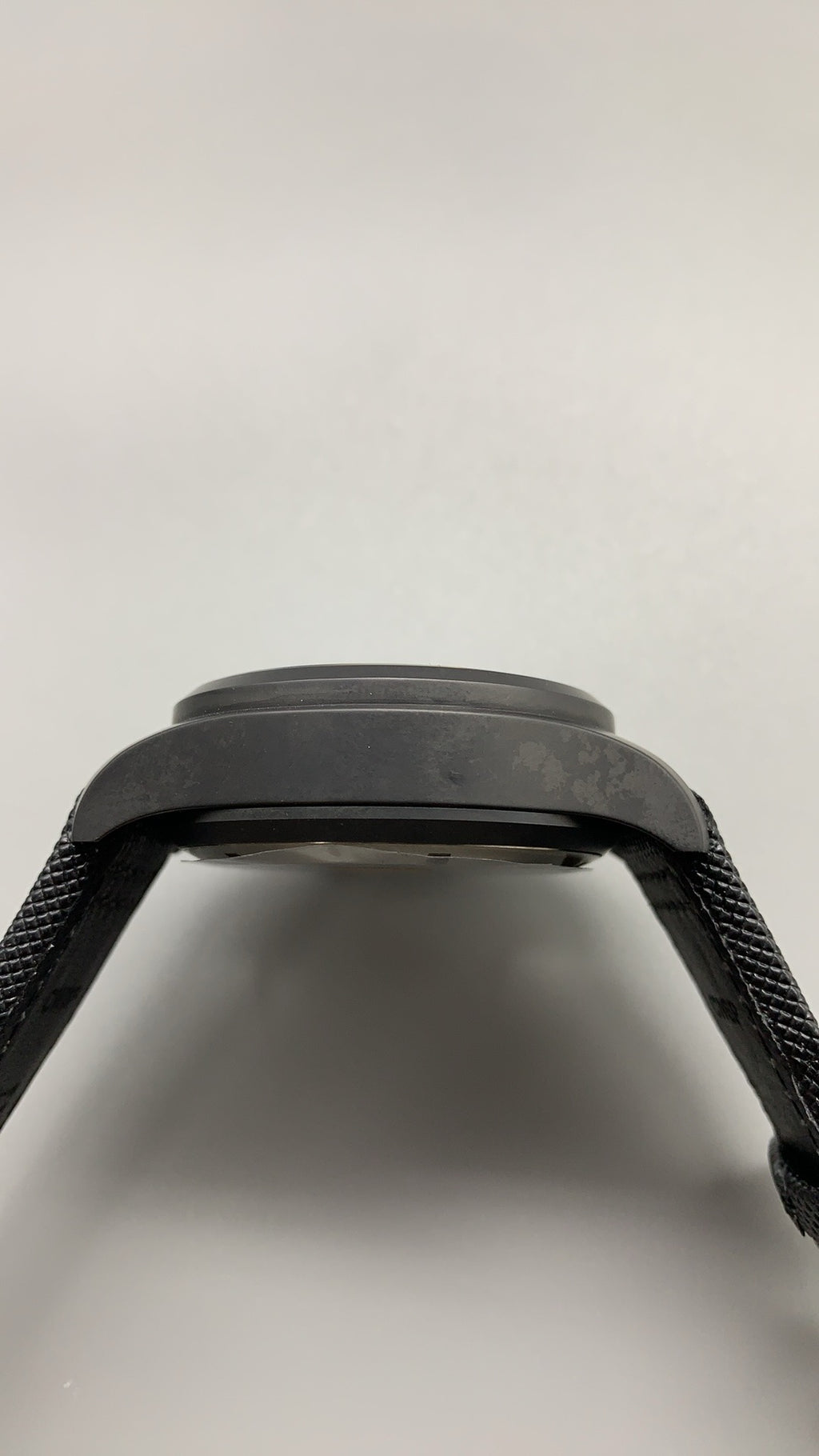 IWC Pilot's Watch | 40MM | ตัวเรือนสแตนเลสสตีล | ฟังก์ชันวันที่ | หน้าปัดสีดำ | สายหนังวัวสีดำ | กลไกอัตโนมัติ Cal.32111