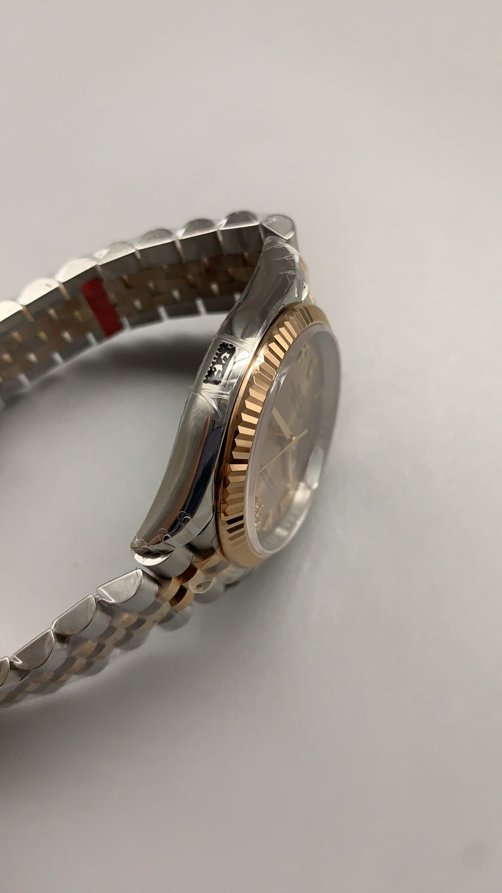 Rolex Datejust 36MM | หน้าปัดเลขโรมัน | ตัวเรือนสแตนเลสสลับเคลือบสีโรสโกลด์ PVD