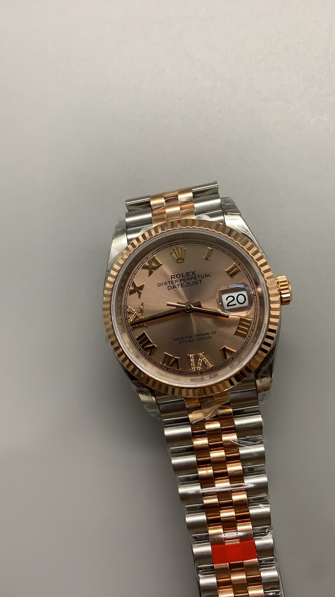 Rolex Datejust 36MM | หน้าปัดเลขโรมัน | ตัวเรือนสแตนเลสสลับเคลือบสีโรสโกลด์ PVD